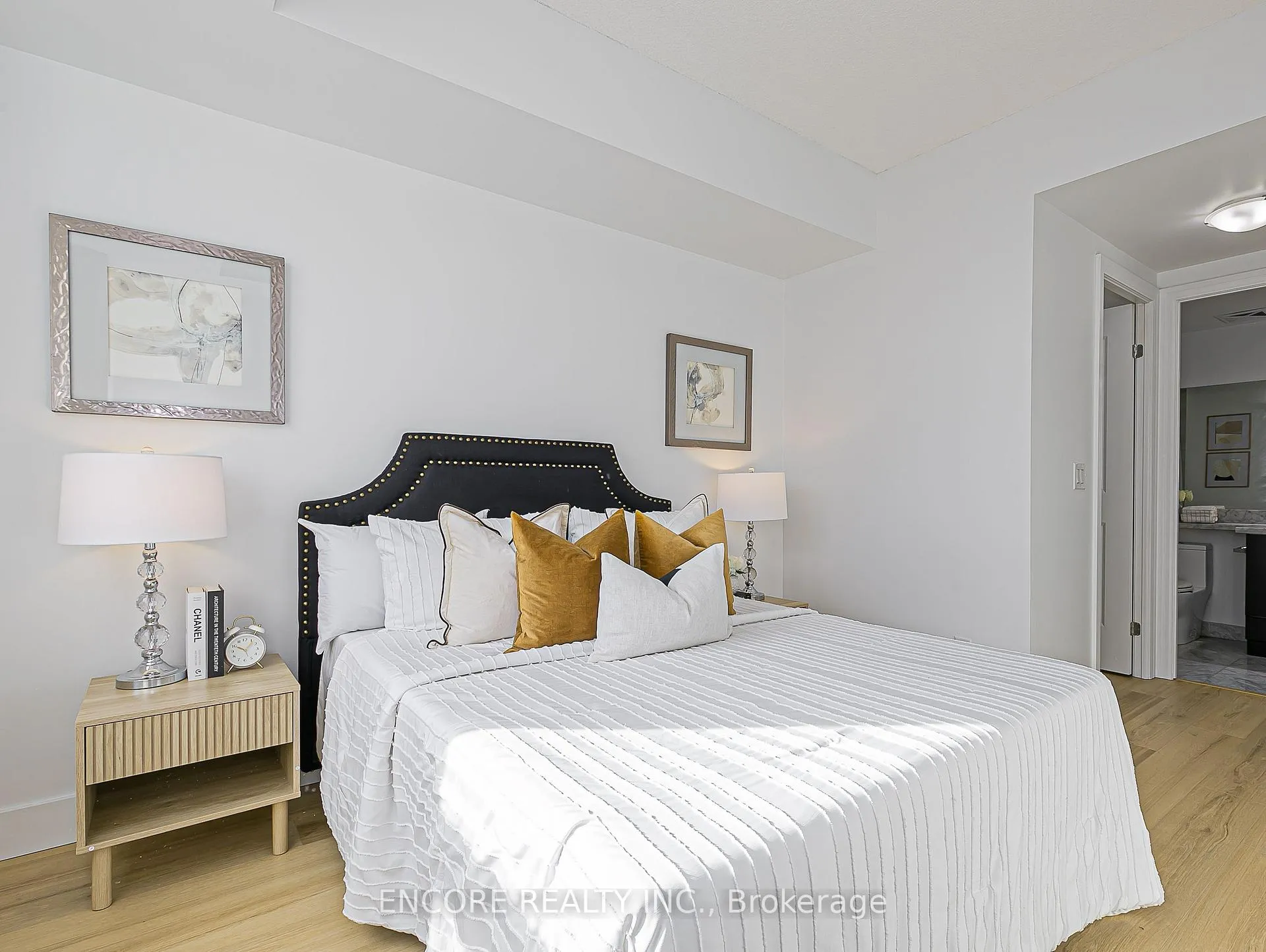 Photo 29 of Unit 307, 57 Upper Duke Crescent, Markham, Unionville — HOMEH