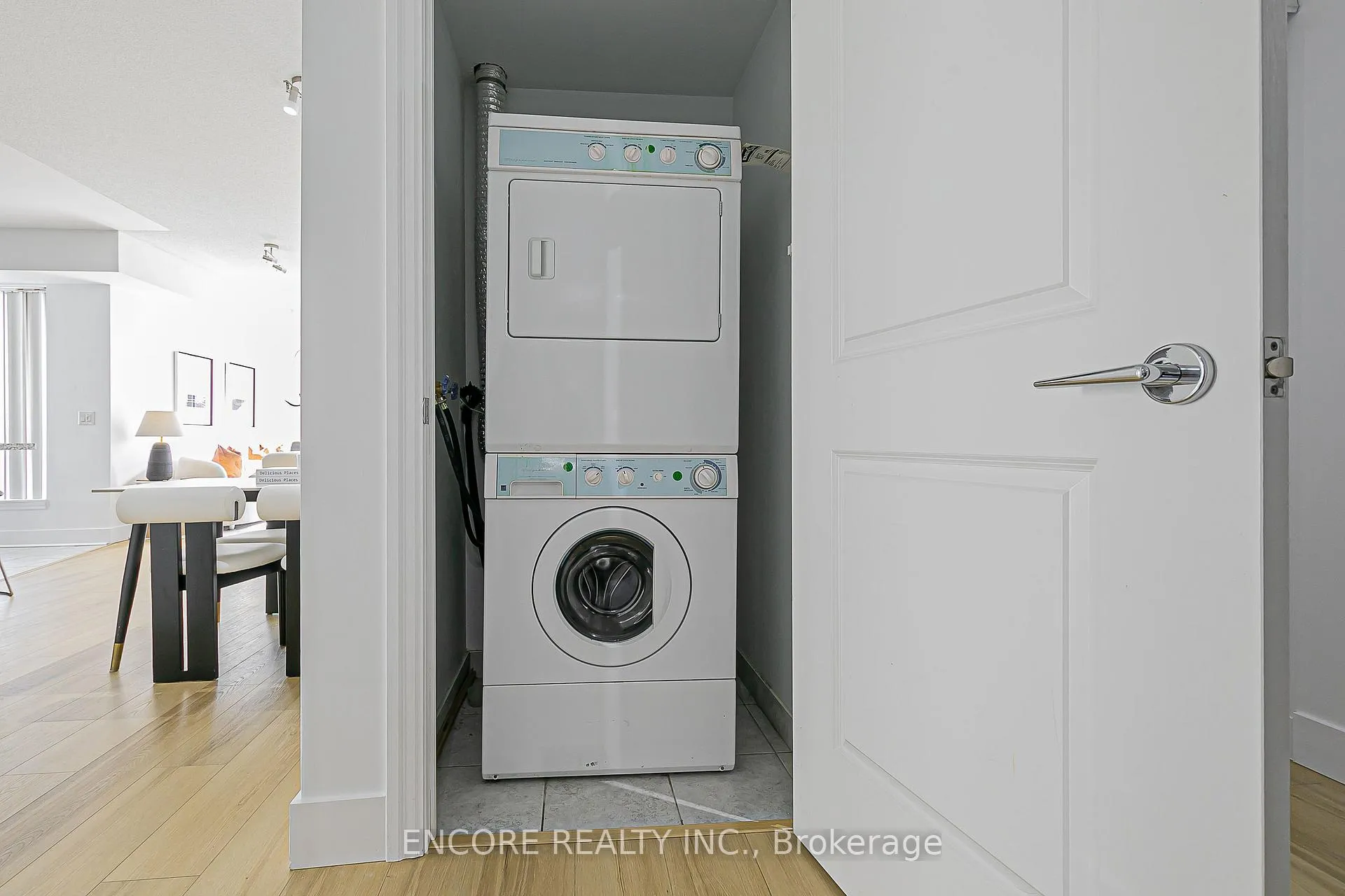 Photo 37 of Unit 307, 57 Upper Duke Crescent, Markham, Unionville — HOMEH