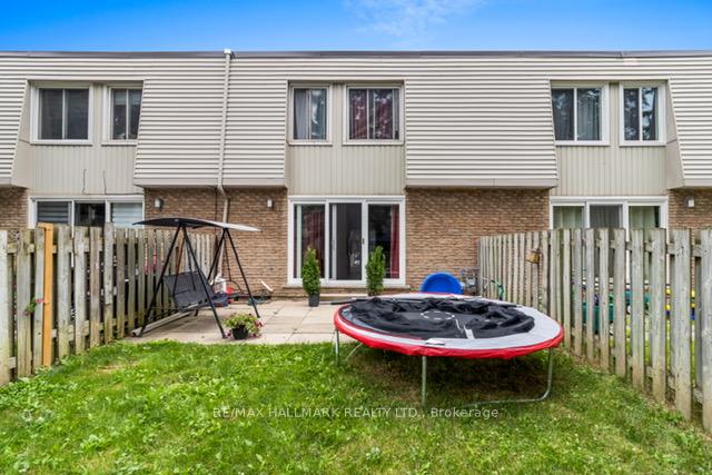Photo 7 of Unit 169, 17 Old Pine Trail, St. Catharines, Carlton/Bunting — HOMEH