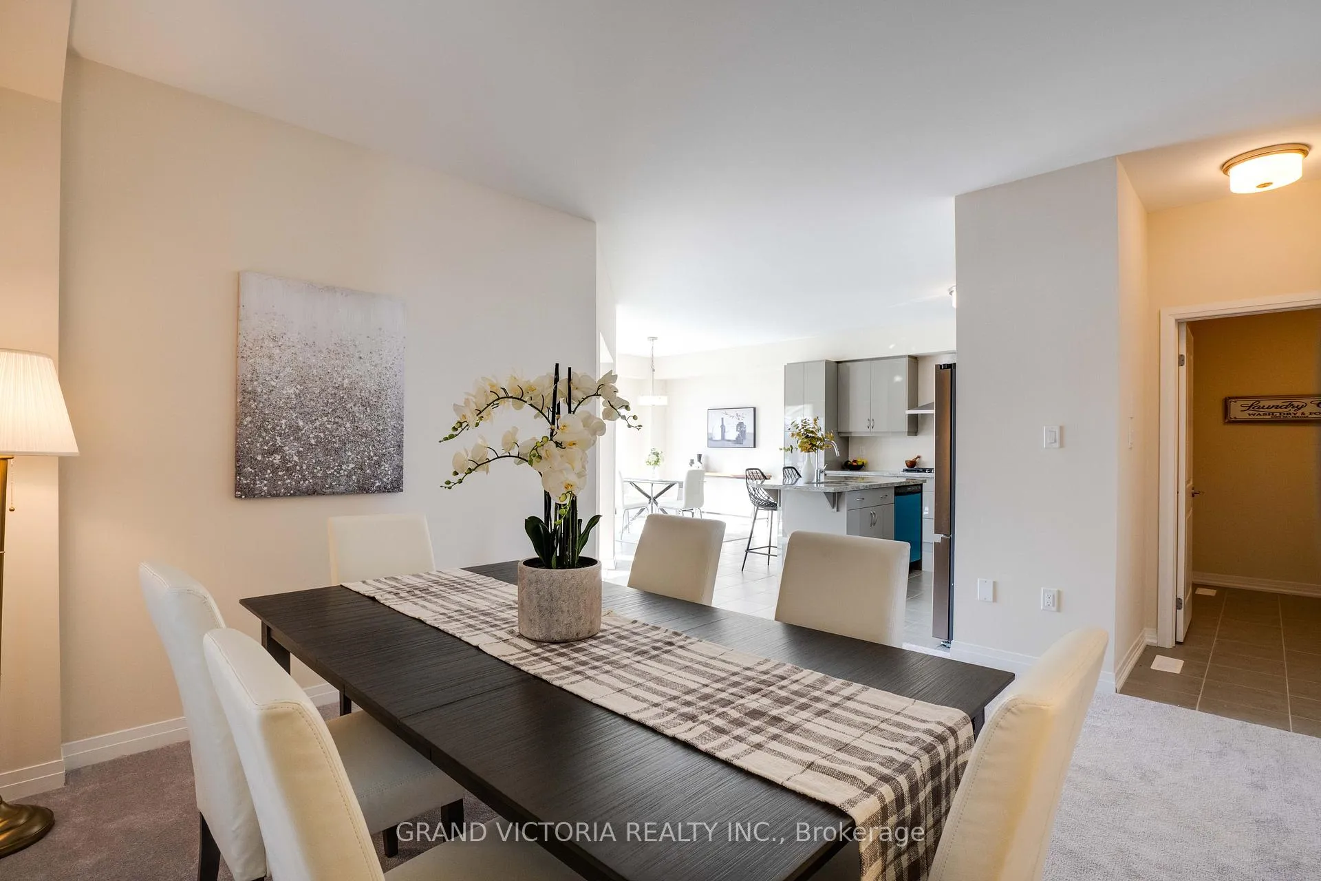 Photo 7 of 100 Hitchman Street, Brant, Paris — HOMEH