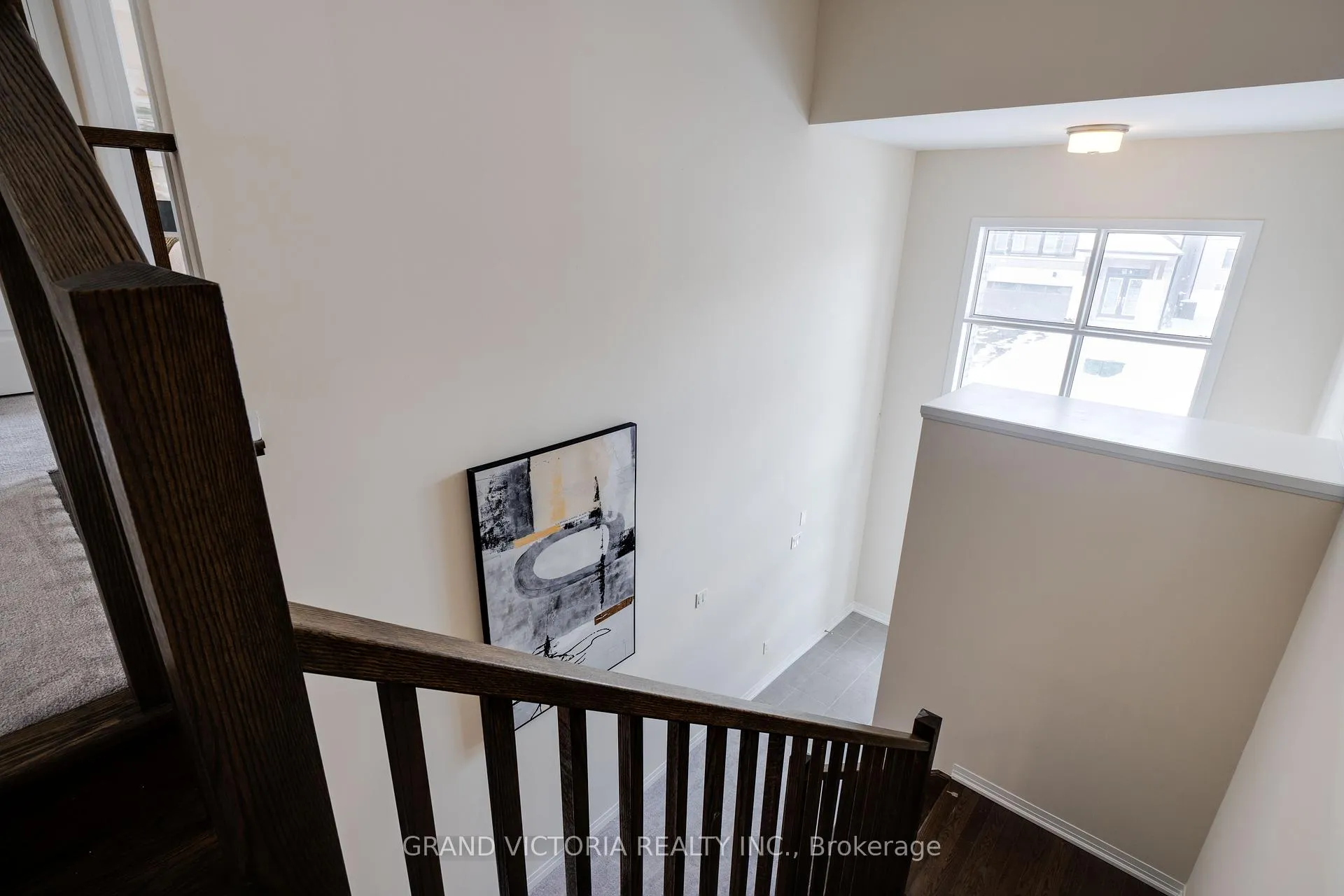 Photo 31 of 100 Hitchman Street, Brant, Paris — HOMEH