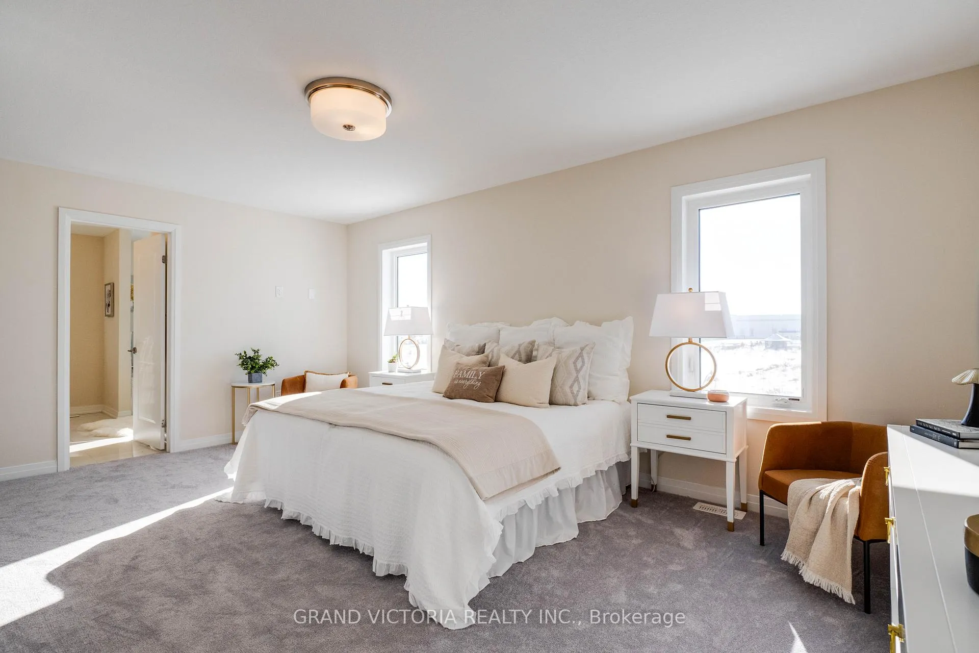 Photo 47 of 100 Hitchman Street, Brant, Paris — HOMEH