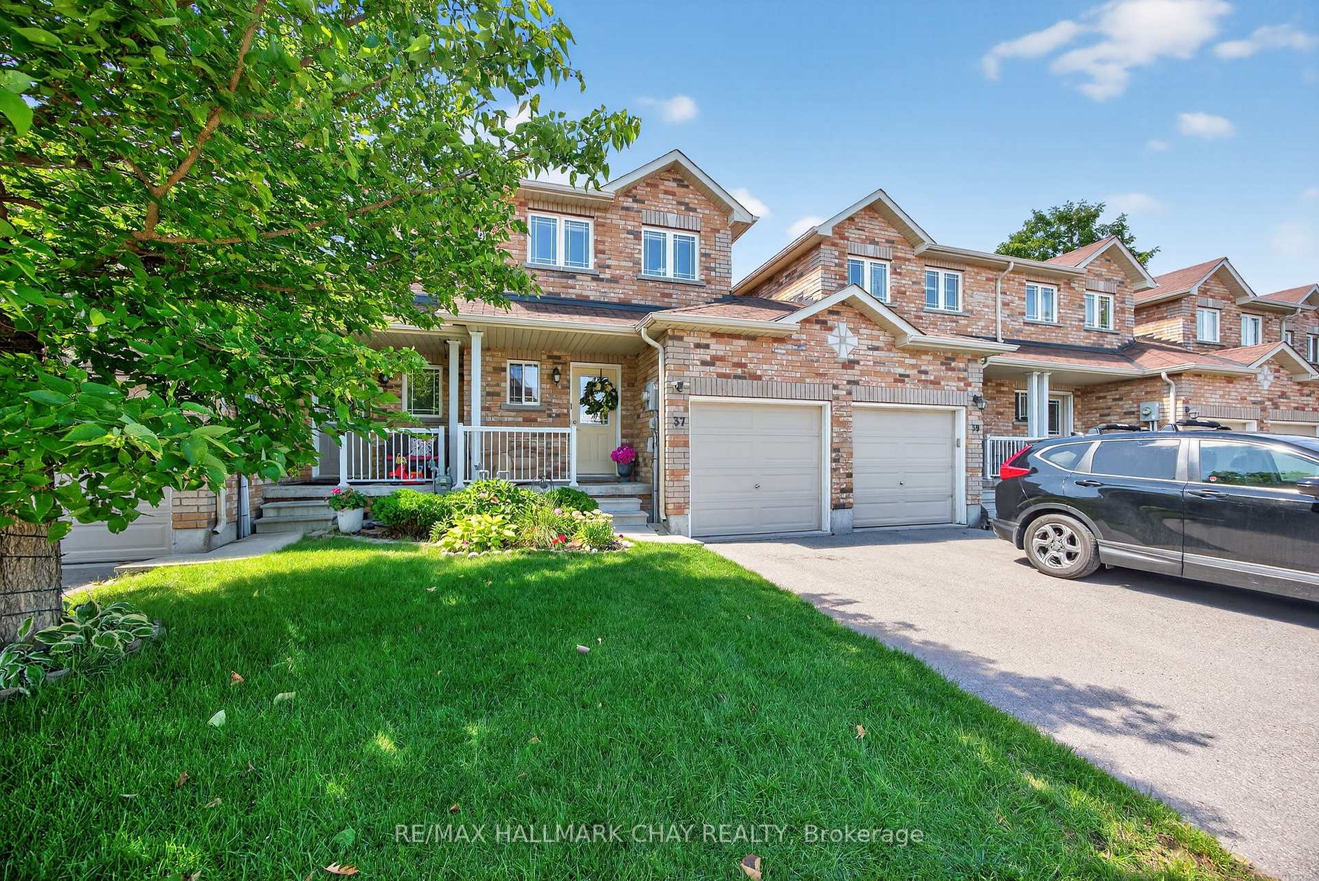Photo 4 of Unit 51, 37 Southwoods Crescent, Barrie, Holly — HOMEH