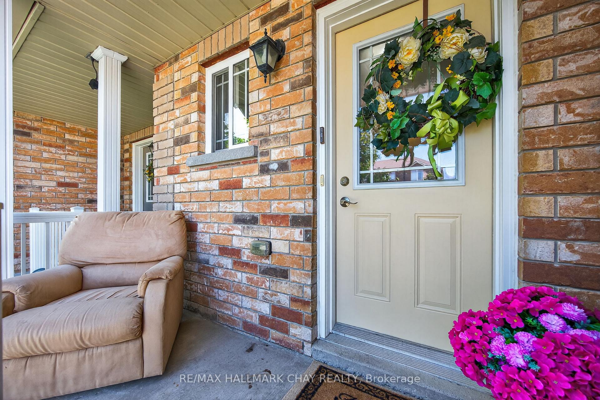 Photo 7 of Unit 51, 37 Southwoods Crescent, Barrie, Holly — HOMEH