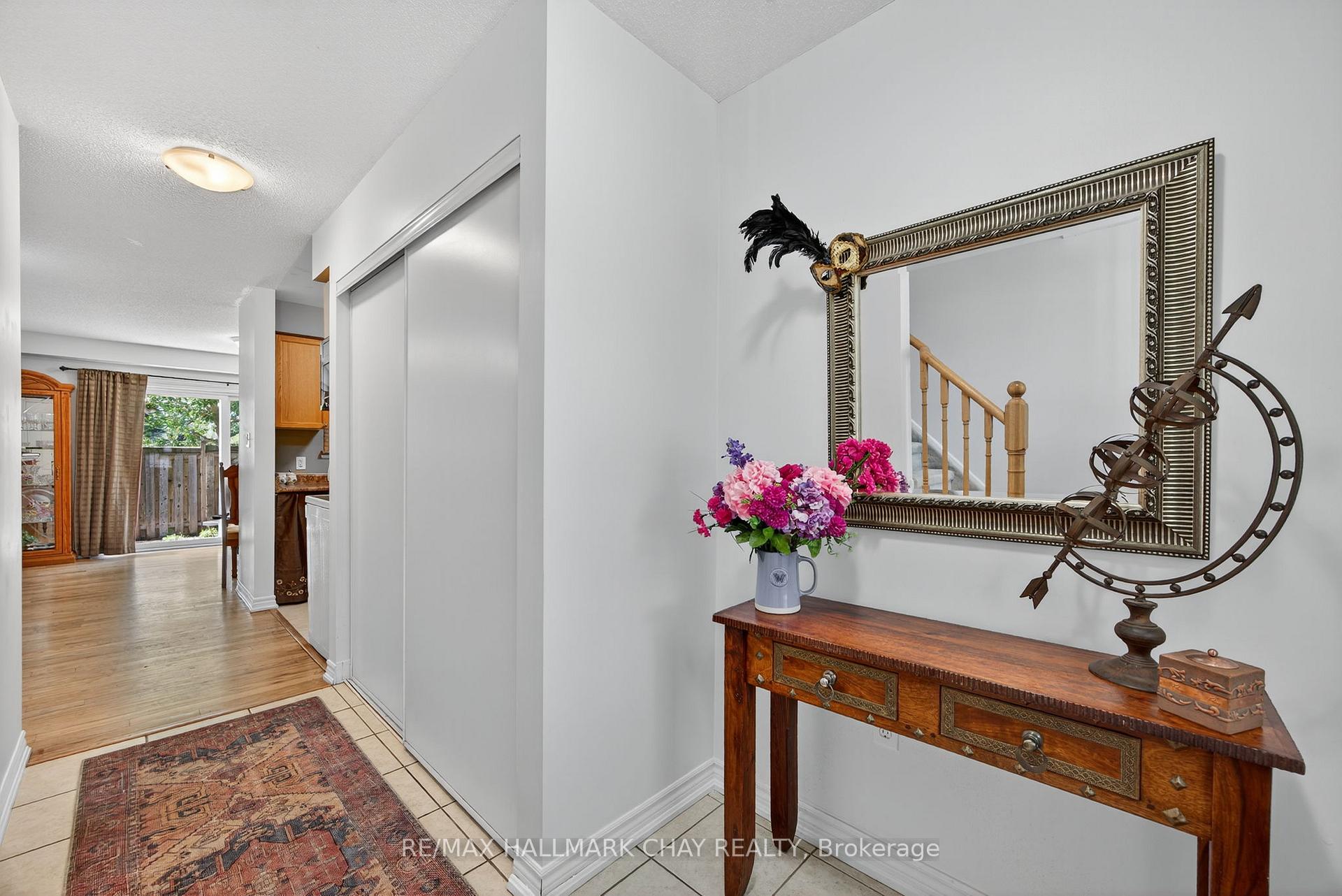 Photo 8 of Unit 51, 37 Southwoods Crescent, Barrie, Holly — HOMEH
