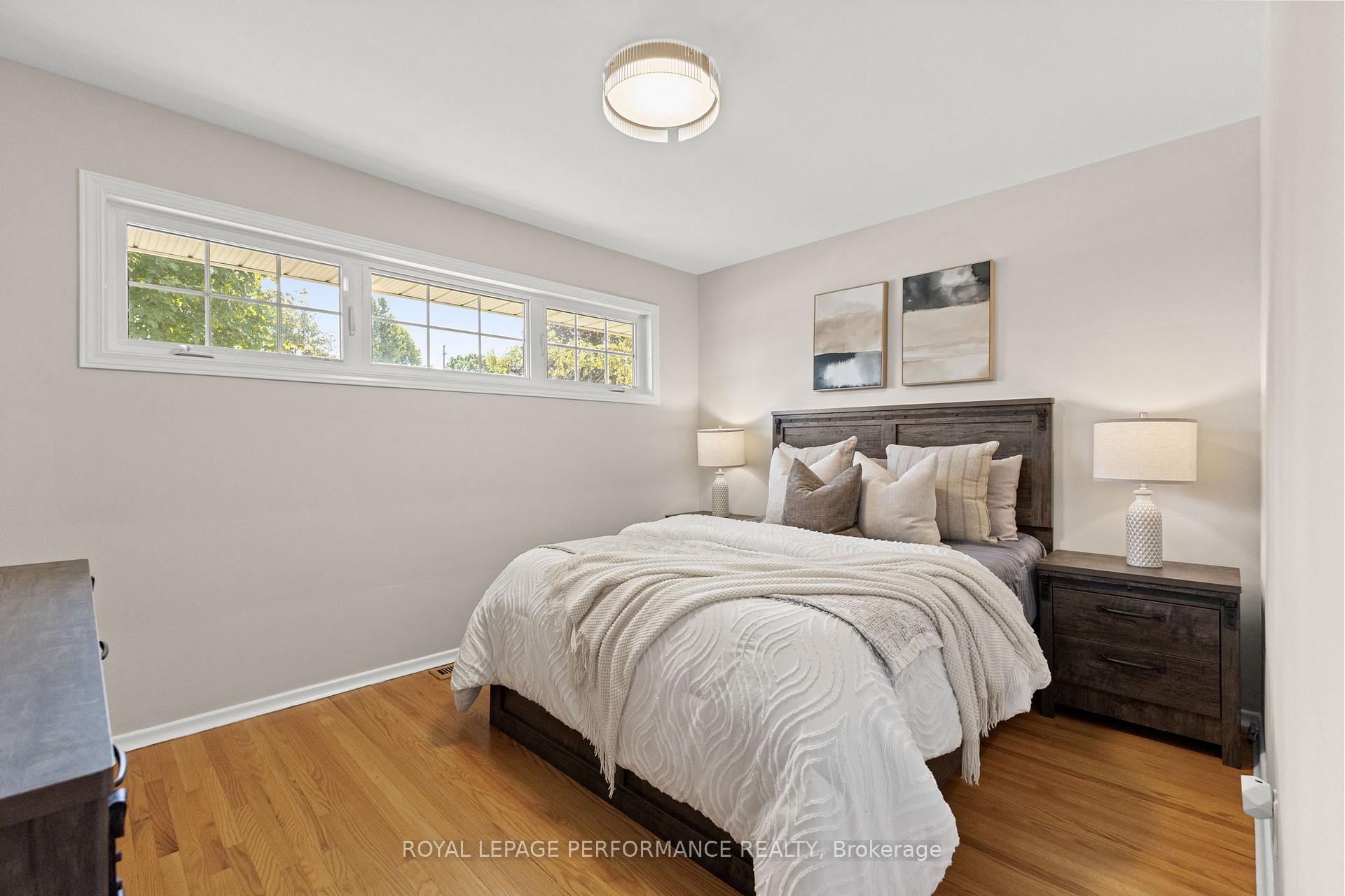 Photo 11 of 705 Pleasant Park Road, Ottawa, Elmvale Acres — HOMEH