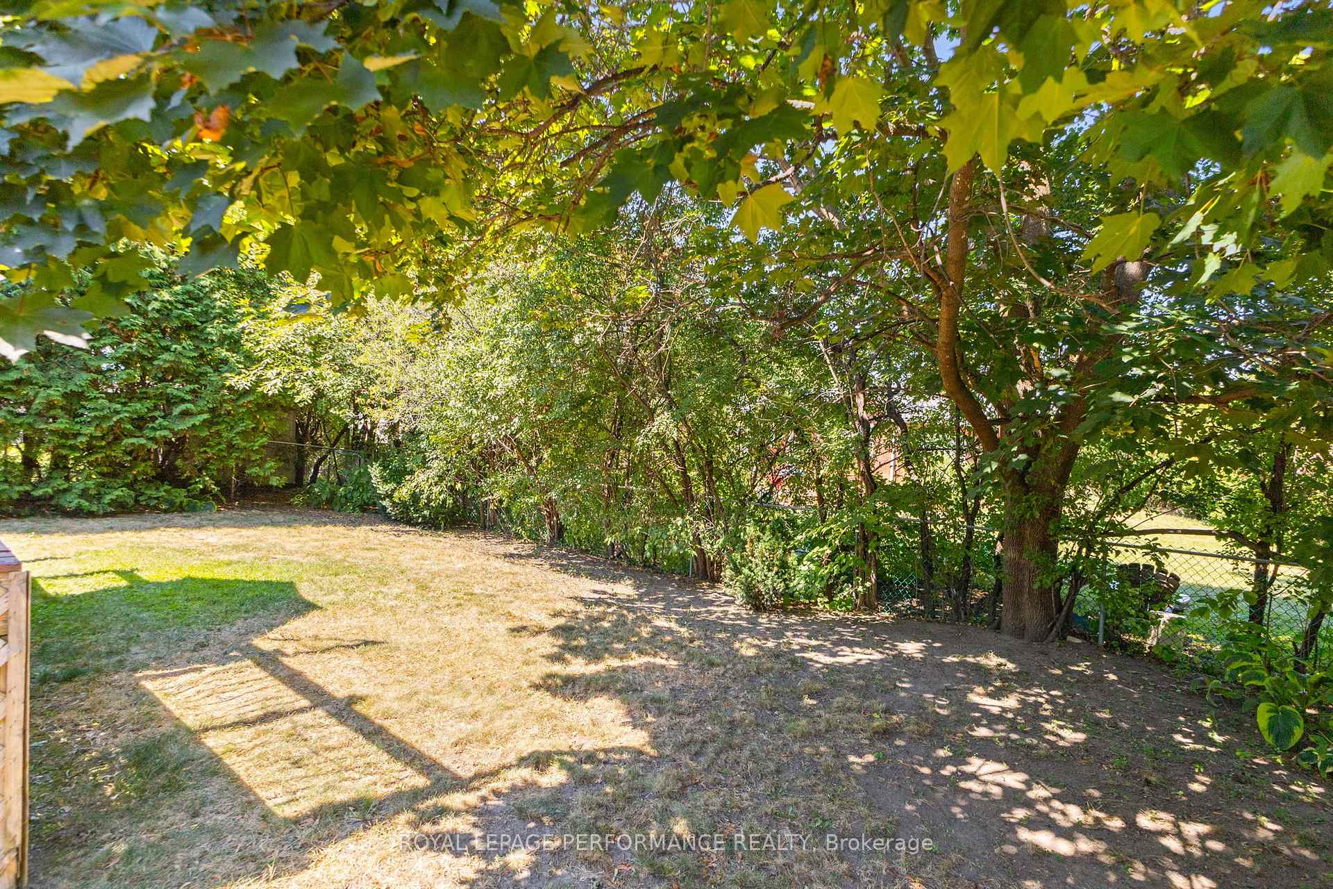 Photo 40 of 705 Pleasant Park Road, Ottawa, Elmvale Acres — HOMEH