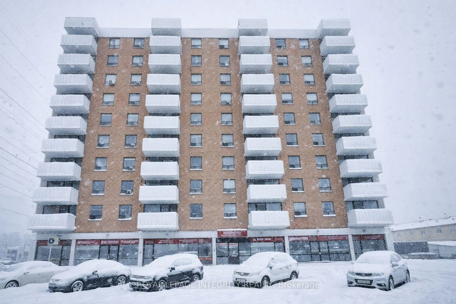 Front of Unit 107, 2019 Bank Street S