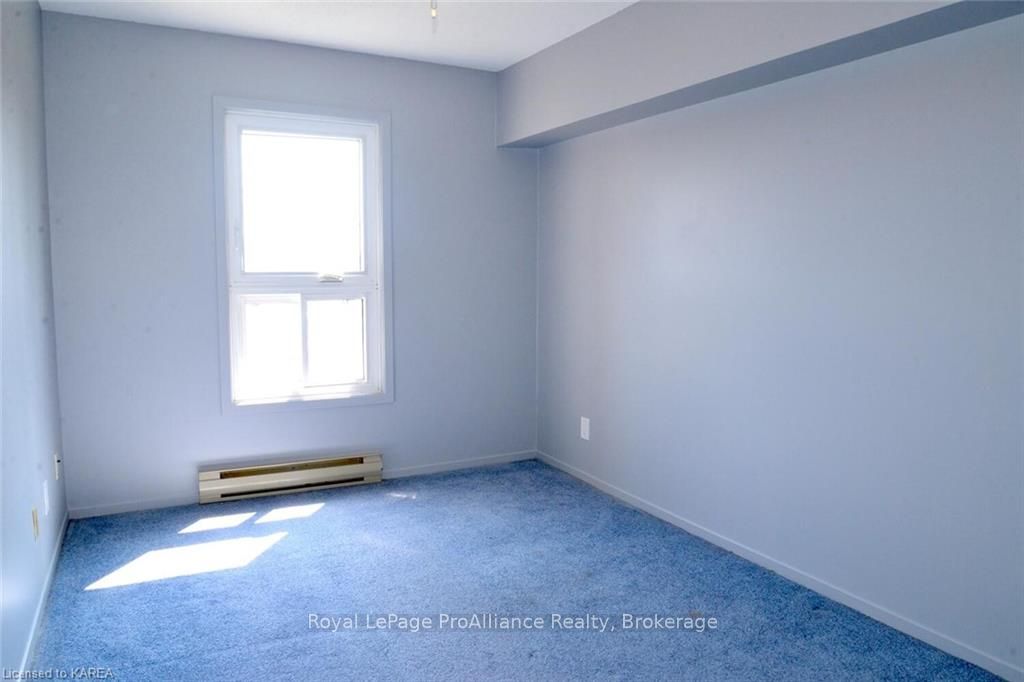 Photo 13 of Unit 202, 550 Talbot Place, Gananoque — HOMEH