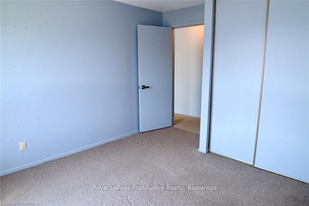 Photo 17 of Unit 202, 550 Talbot Place, Gananoque — HOMEH
