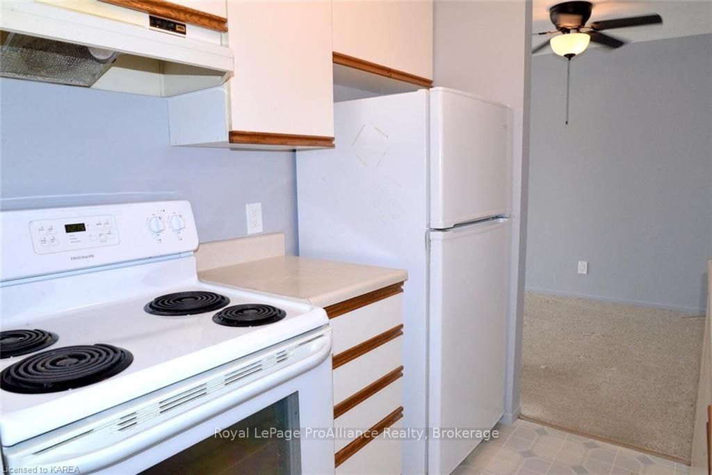 Photo 21 of Unit 202, 550 Talbot Place, Gananoque — HOMEH