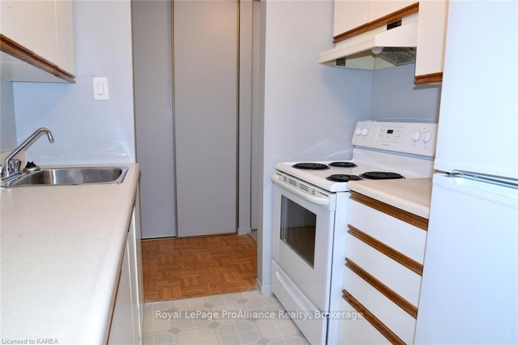 Photo 23 of Unit 202, 550 Talbot Place, Gananoque — HOMEH