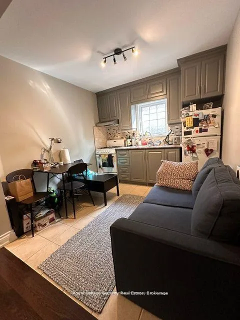 Photo 4 of 81 Bartlett Avenue, Toronto, Dovercourt-Wallace Emerson-Junction — HOMEH