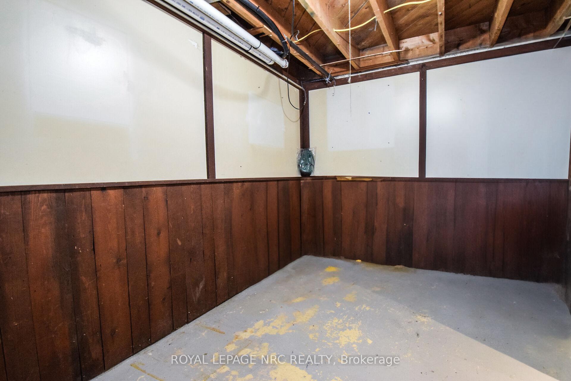 Photo 6 of Unit 2, 151 Parnell Road, St. Catharines, Vine/Linwell — HOMEH