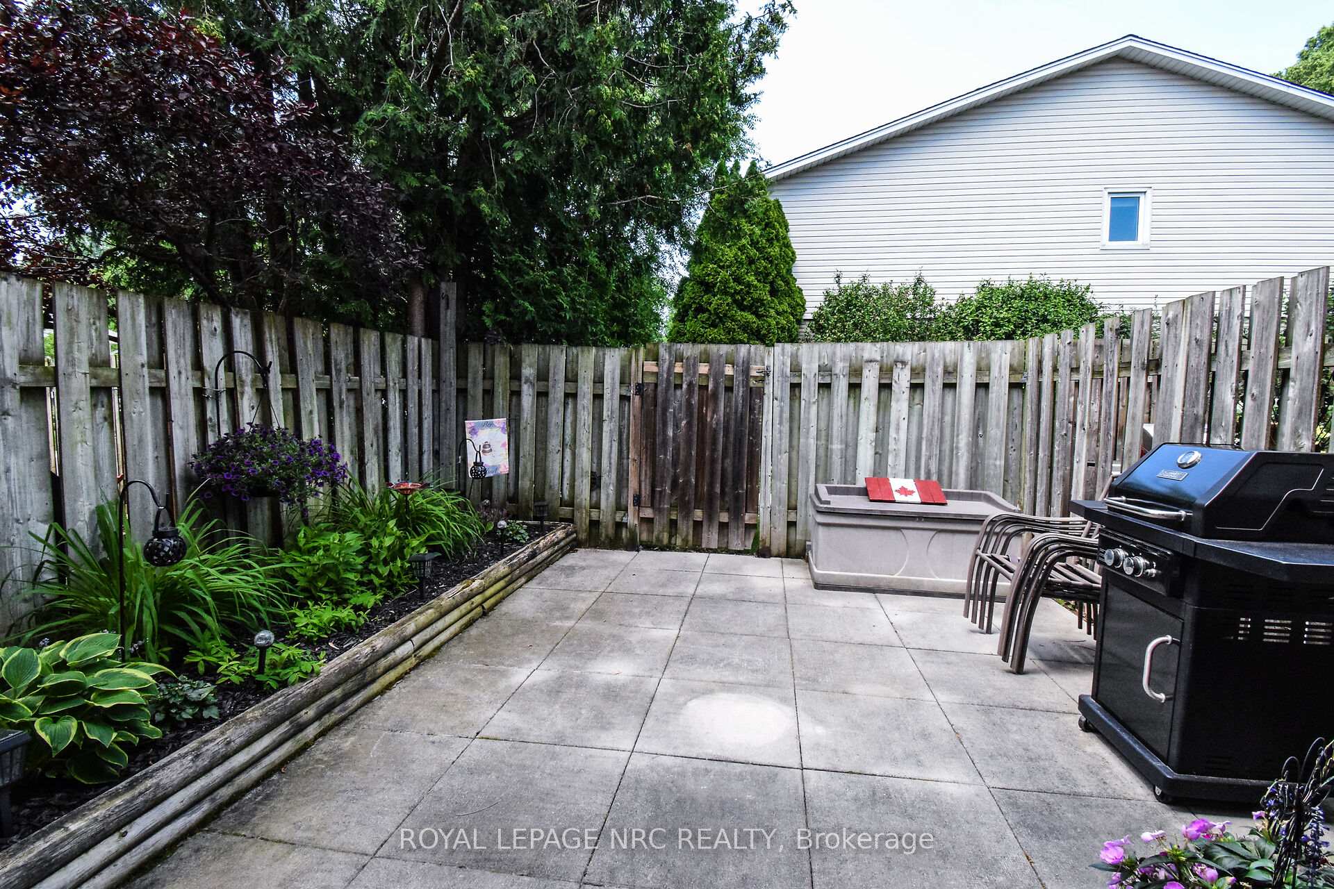 Photo 7 of Unit 2, 151 Parnell Road, St. Catharines, Vine/Linwell — HOMEH
