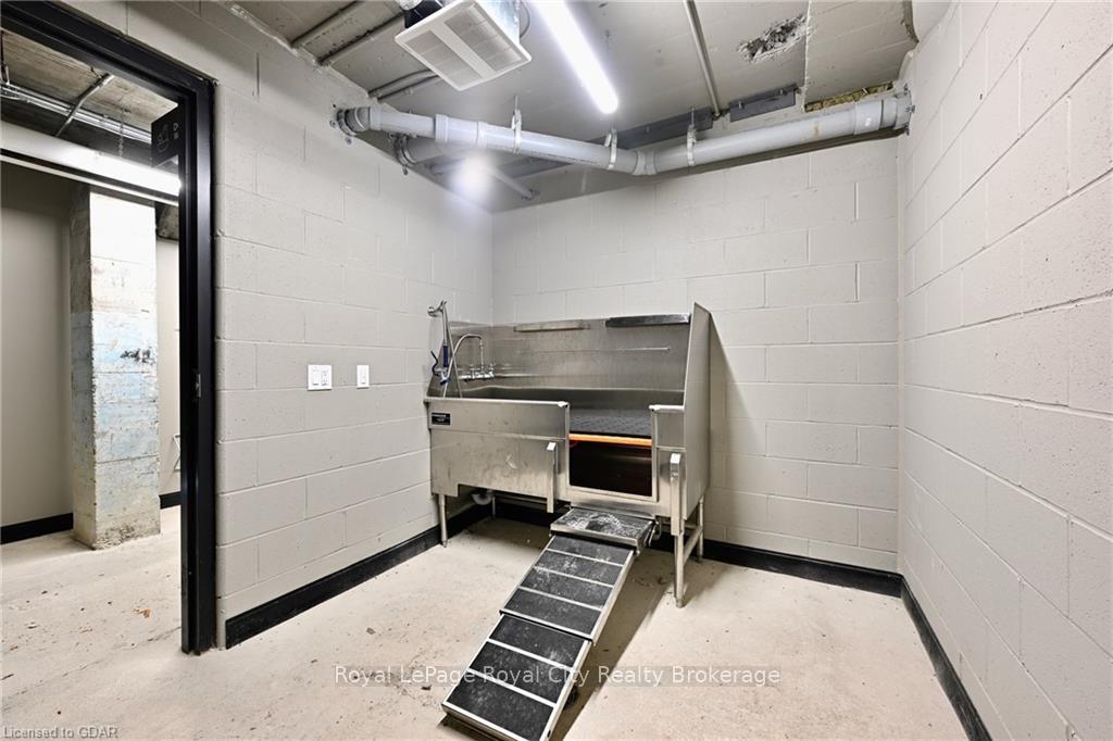 Photo 27 of Unit 301, 120 Huron Street, Guelph, St. Patrick's Ward — HOMEH