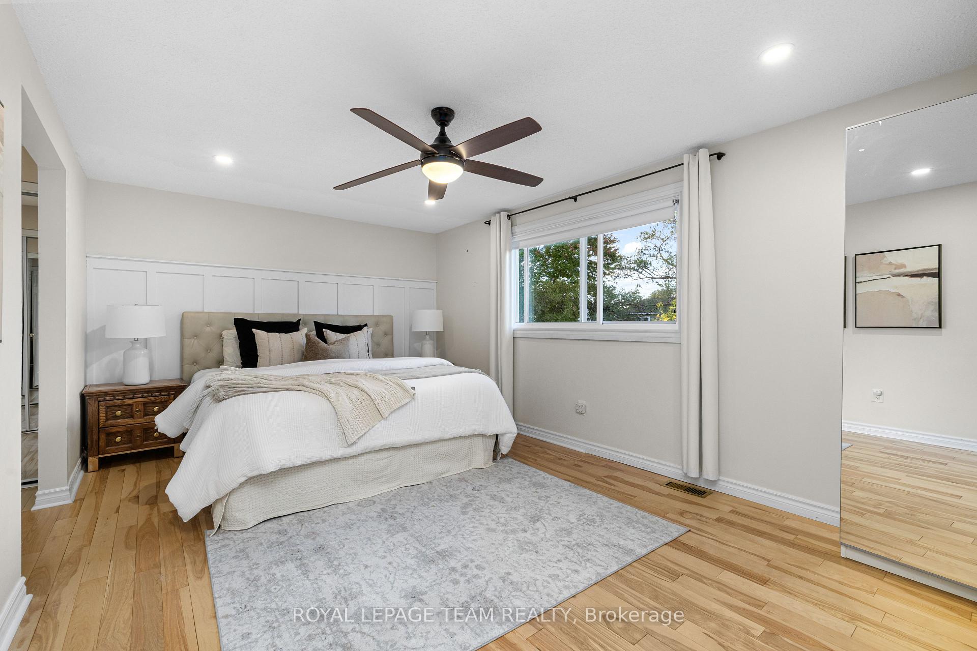 Photo 18 of 4397 Whittaker Crescent, Ottawa, Pineview — HOMEH