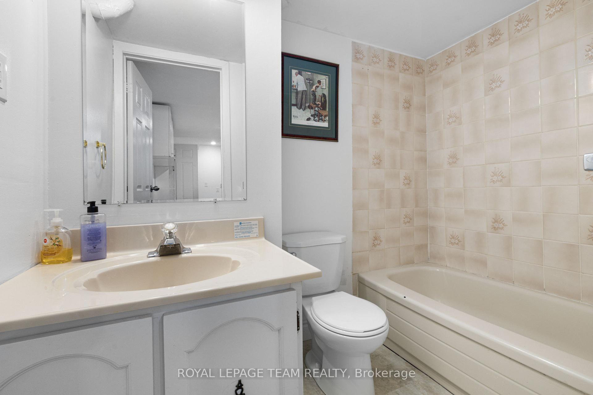 Photo 27 of 4397 Whittaker Crescent, Ottawa, Pineview — HOMEH