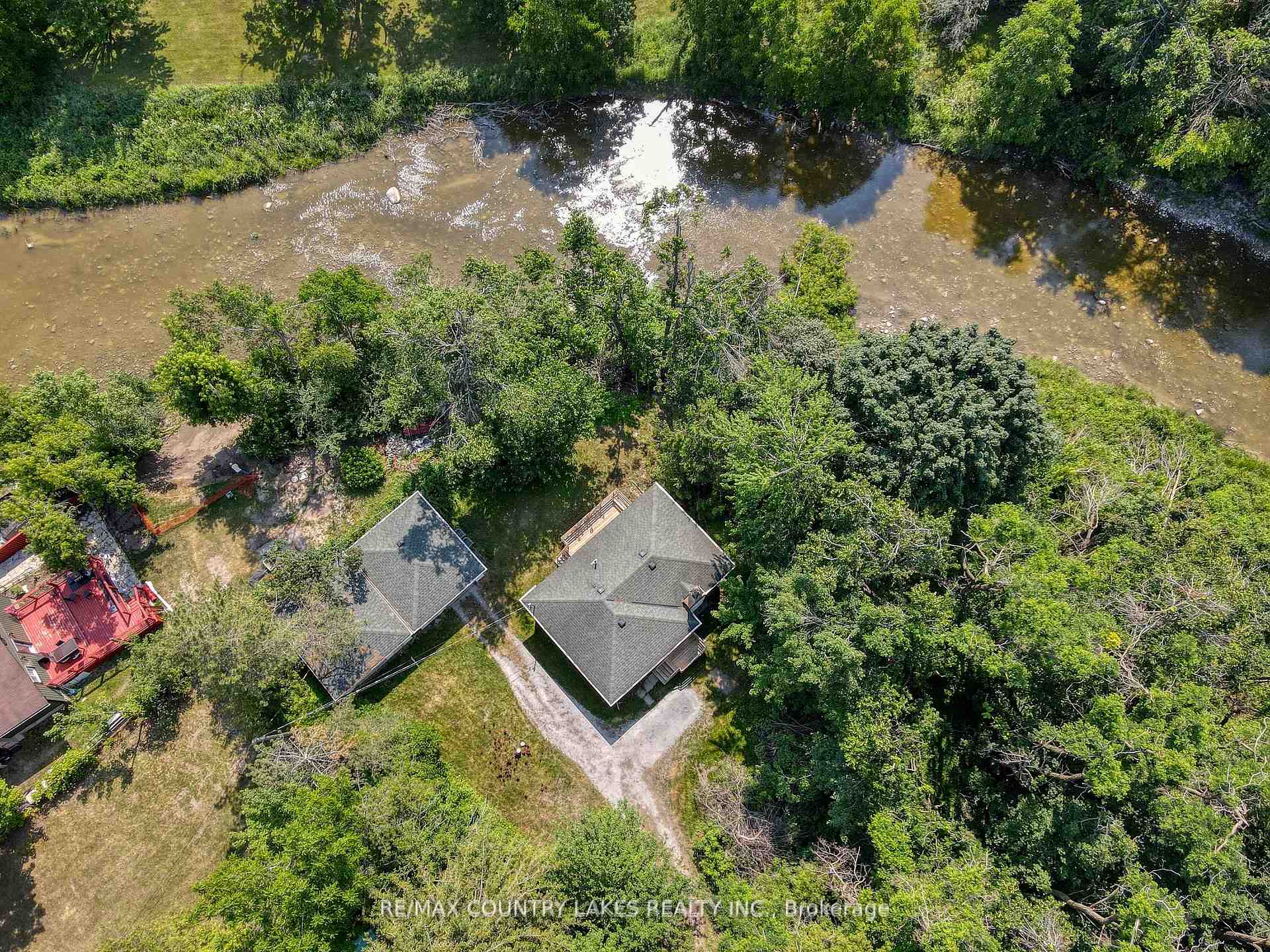 Photo 1 of 413 Main Street, Brock, Beaverton — HOMEH