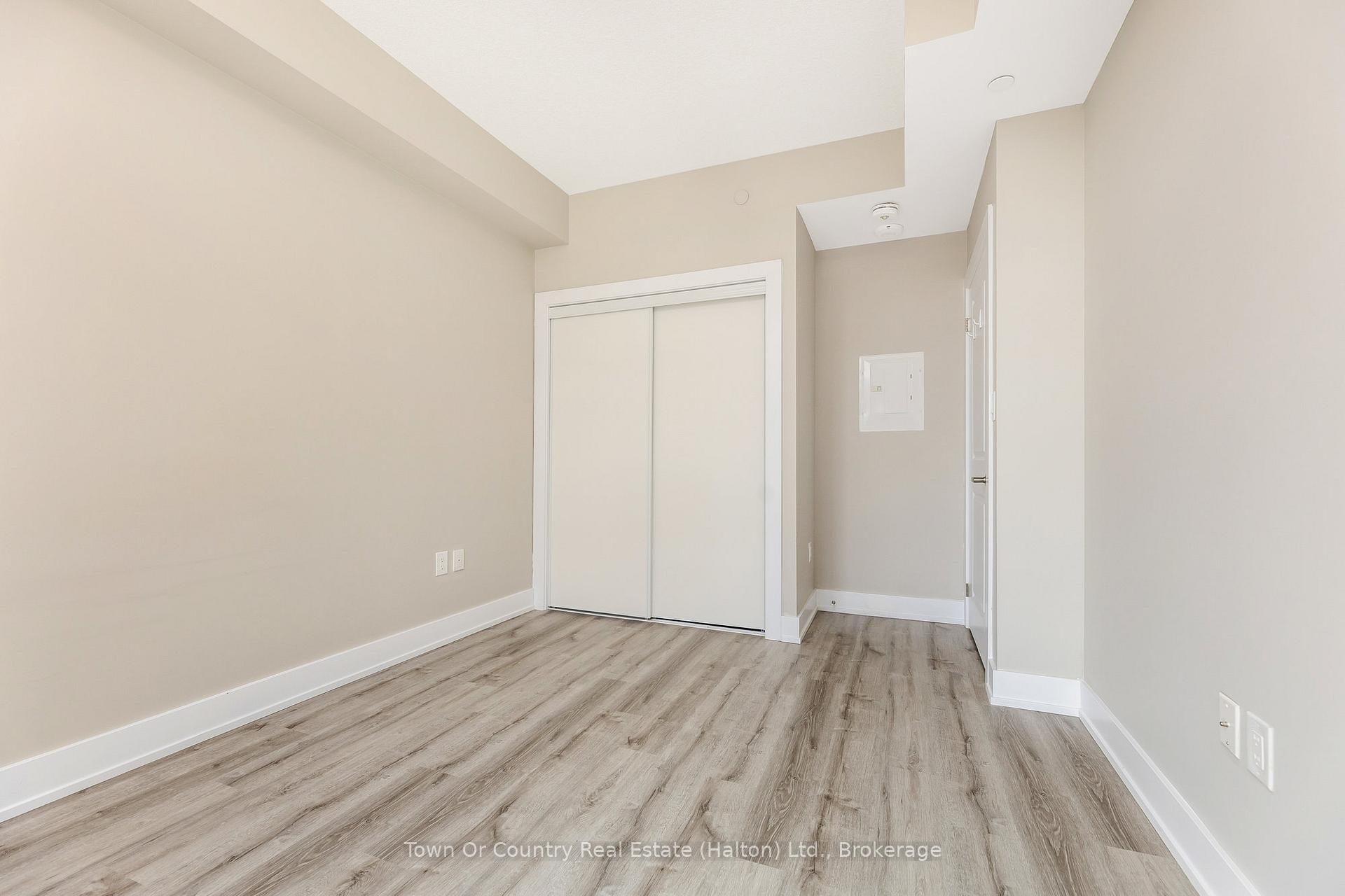 Photo 15 of Unit 324, 450 Dundas Street E, Hamilton, Waterdown — HOMEH