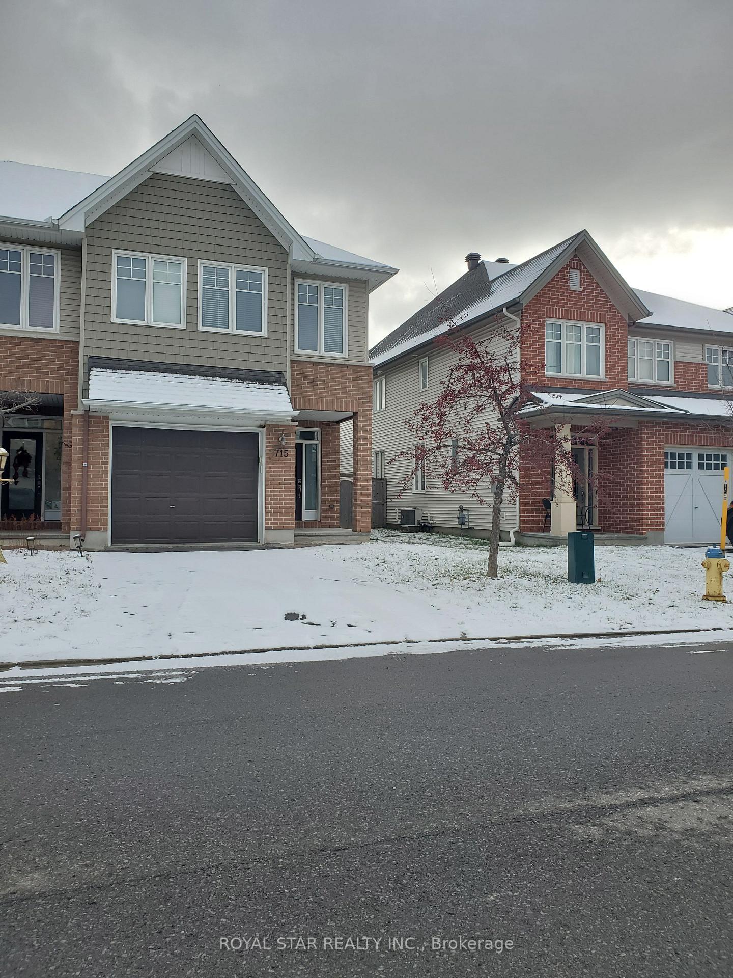 Photo 1 of 715 Hazelnut Crescent, Ottawa, Blossom Park/Kemp Park/Findlay Creek — HOMEH