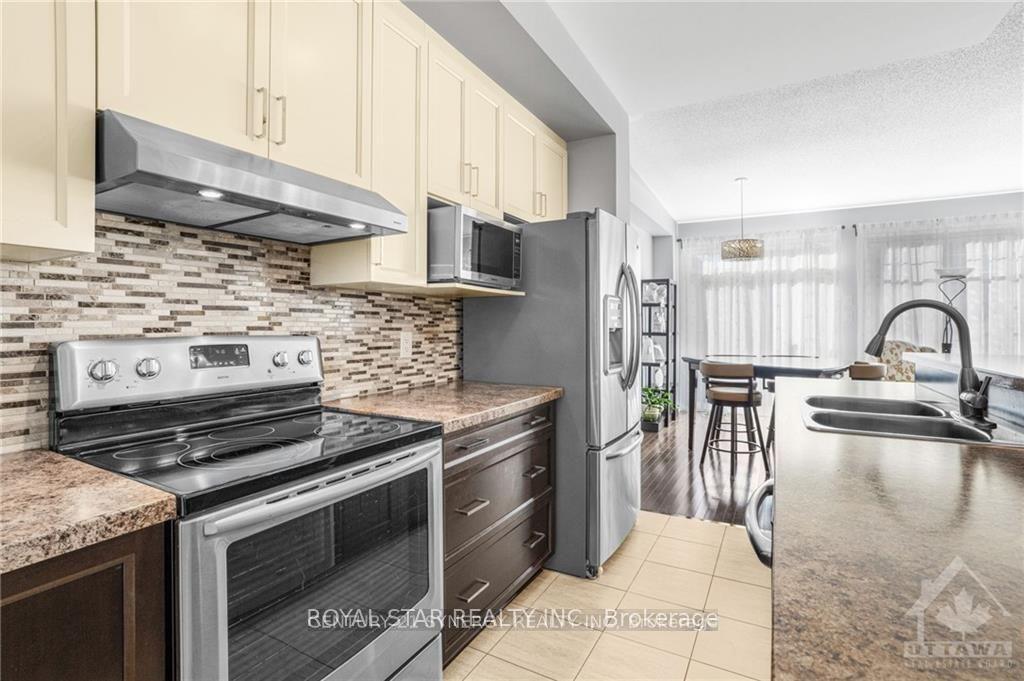 Photo 9 of 715 Hazelnut Crescent, Ottawa, Blossom Park/Kemp Park/Findlay Creek — HOMEH