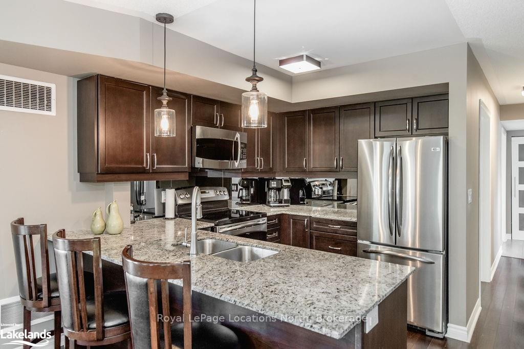 Photo 8 of Unit 308, 4 Brandy Lane Drive, Collingwood — HOMEH