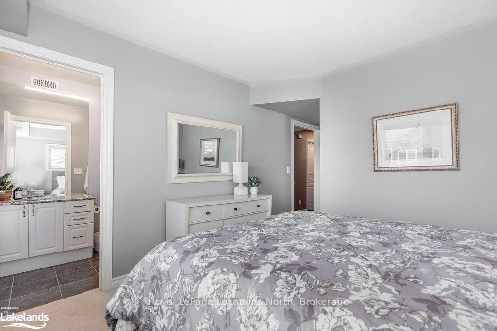 Photo 16 of Unit 308, 4 Brandy Lane Drive, Collingwood — HOMEH