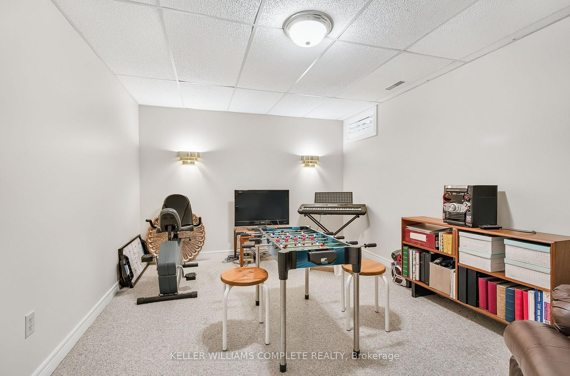 Photo 29 of Unit 20, 34 Dynasty Avenue, Hamilton, Stoney Creek — HOMEH