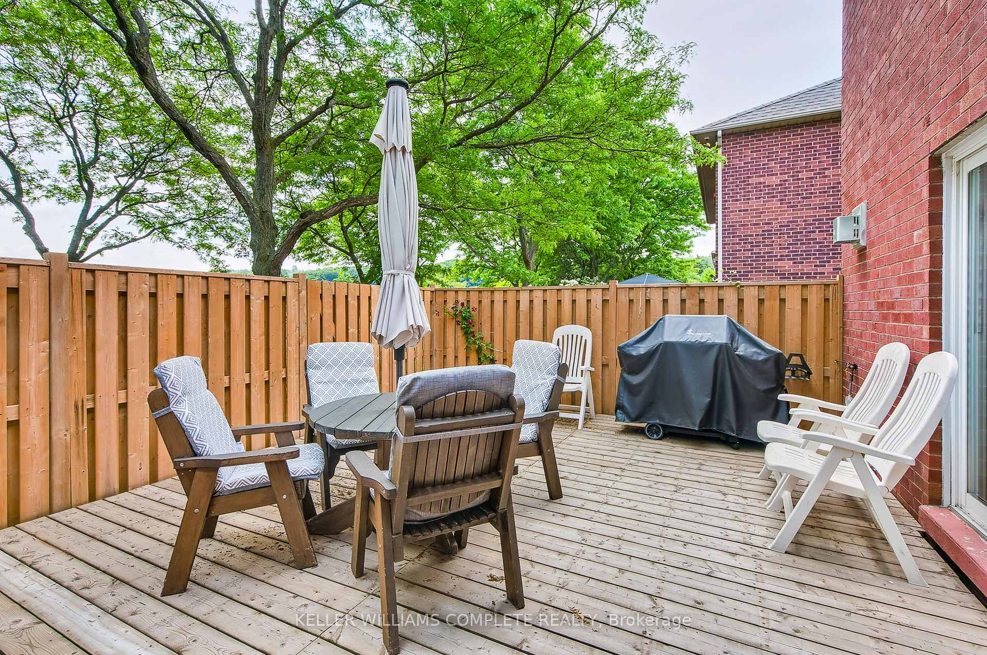 Photo 33 of Unit 20, 34 Dynasty Avenue, Hamilton, Stoney Creek — HOMEH