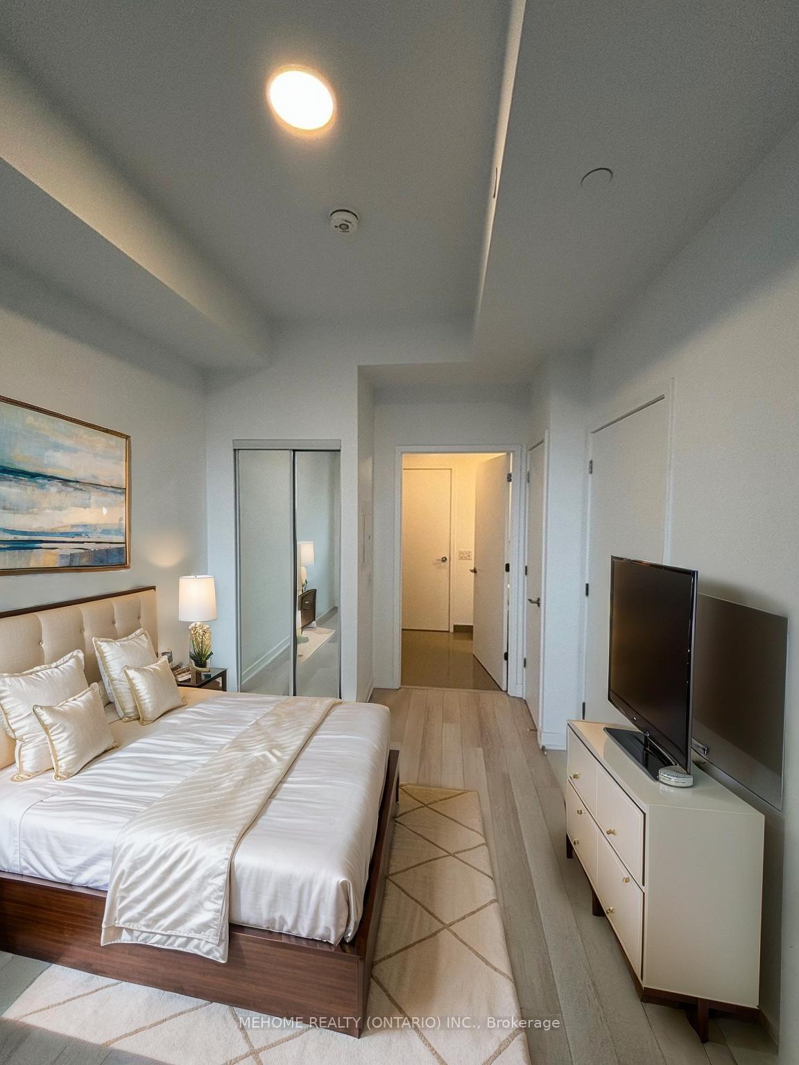 Photo 7 of Unit 2101, 39 Roehampton Avenue, Toronto, Mount Pleasant West — HOMEH