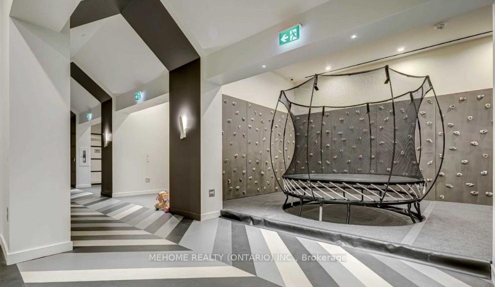 Photo 25 of Unit 2101, 39 Roehampton Avenue, Toronto, Mount Pleasant West — HOMEH