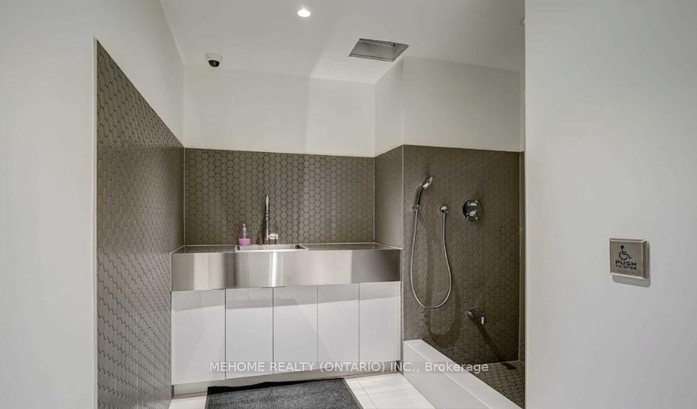 Photo 30 of Unit 2101, 39 Roehampton Avenue, Toronto, Mount Pleasant West — HOMEH