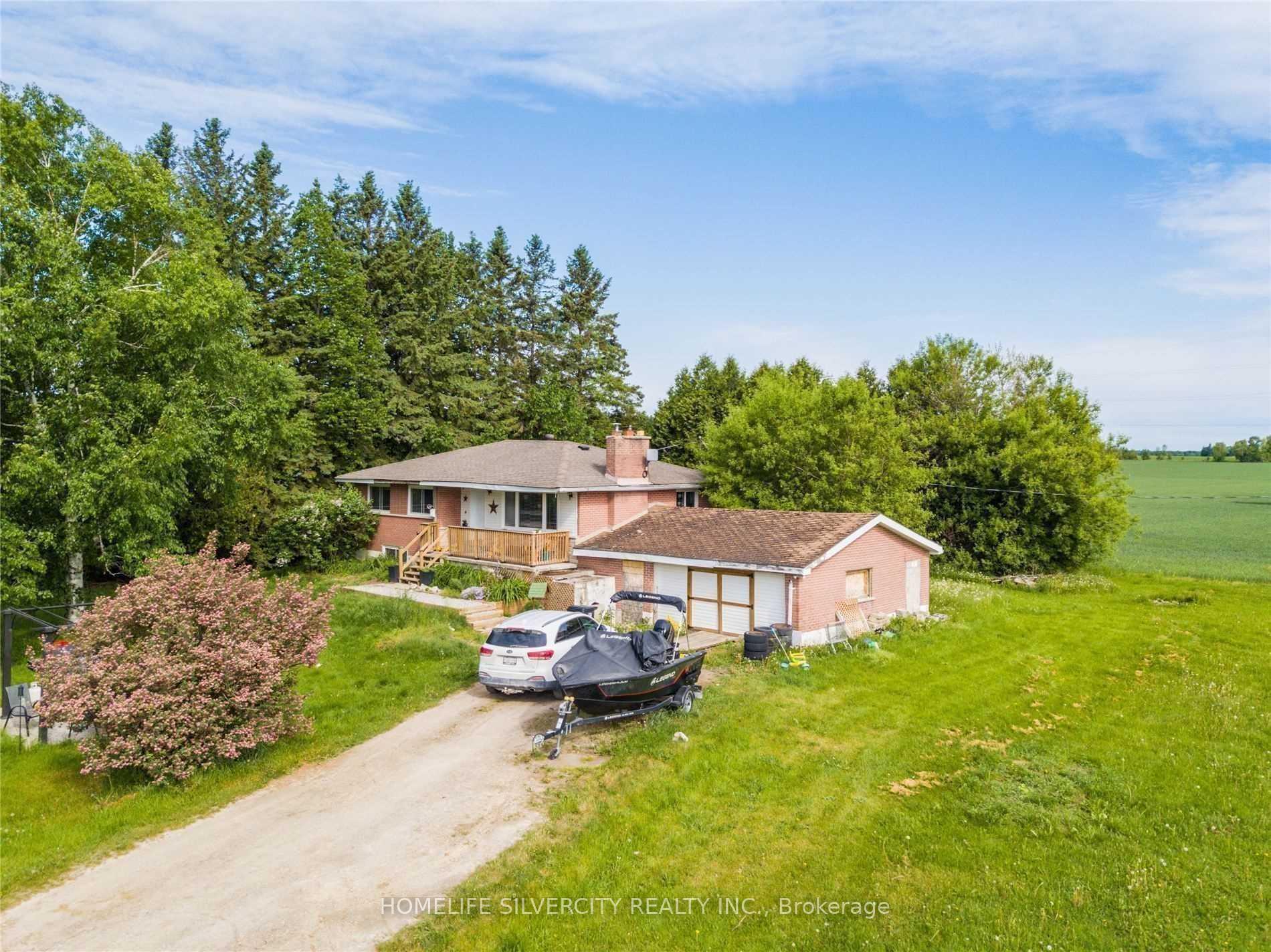 Front of 4498 Sunnidale Con 2 Road
