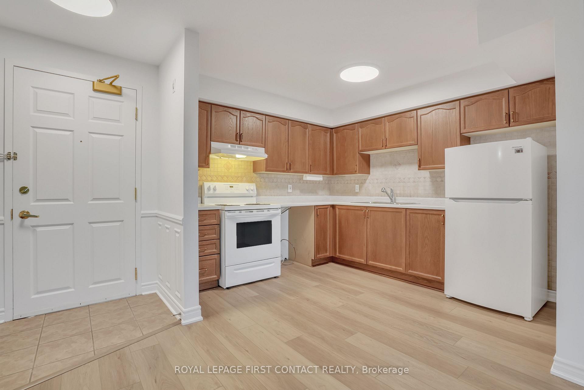 Photo 24 of Unit 215, 49 Jacobs Terrace, Barrie, Allandale — HOMEH