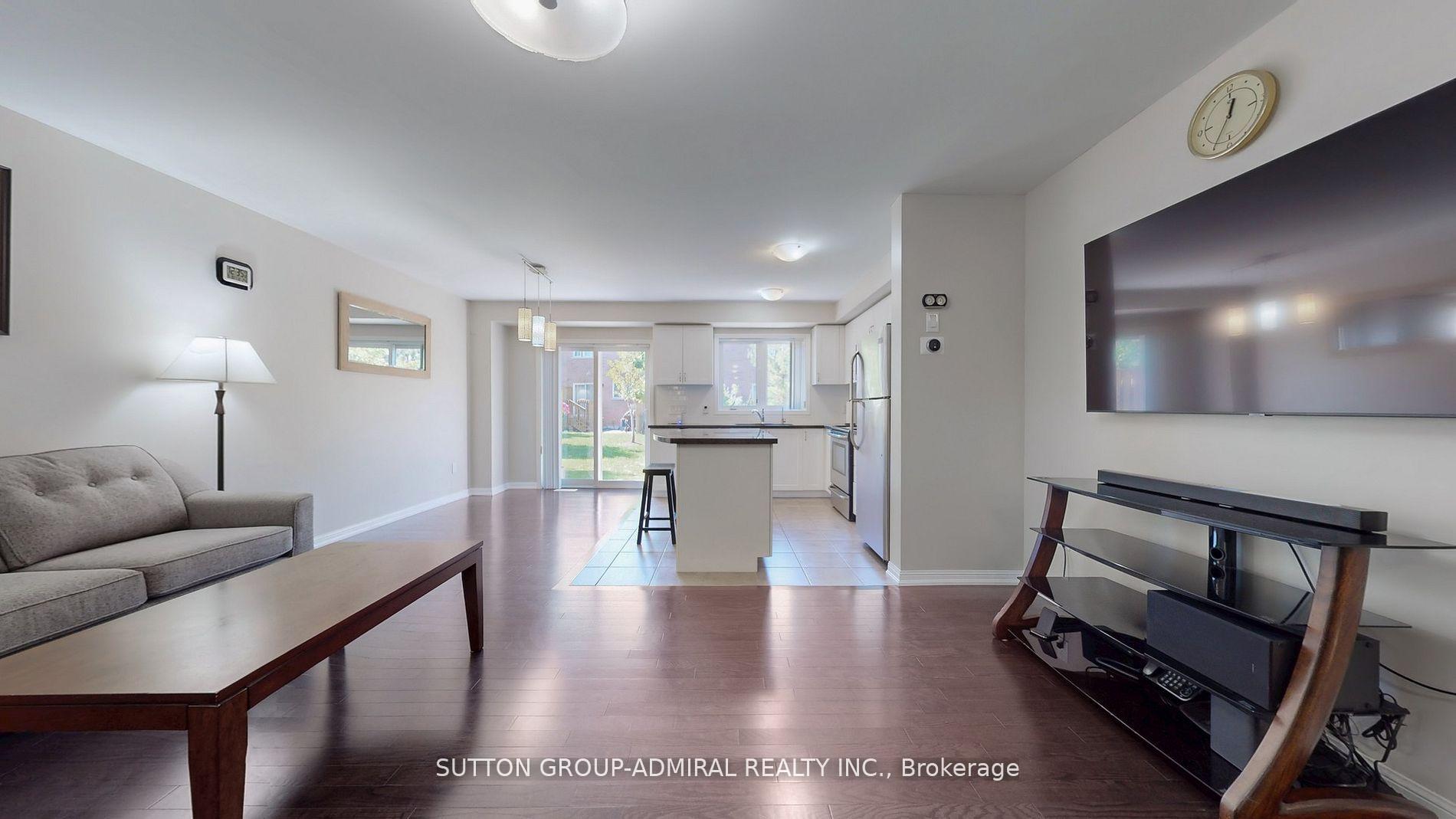 Photo 5 of 46 Edwin Pearson Street, Aurora, Bayview Northeast — HOMEH