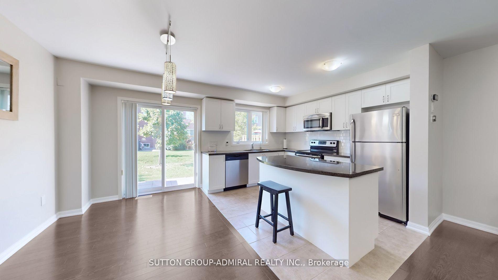 Photo 10 of 46 Edwin Pearson Street, Aurora, Bayview Northeast — HOMEH