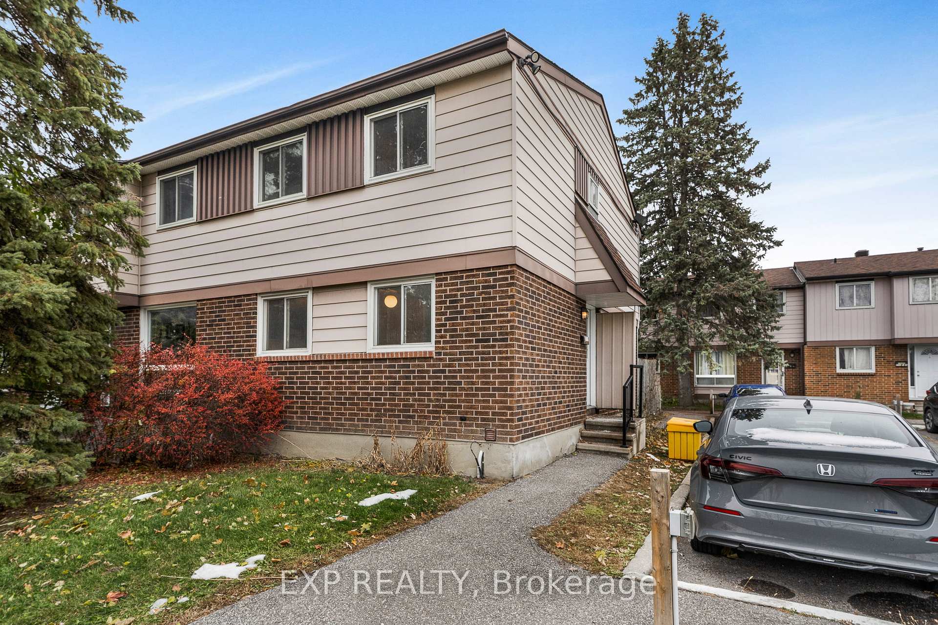 Front of Unit 48, 2276 Orient Park Drive