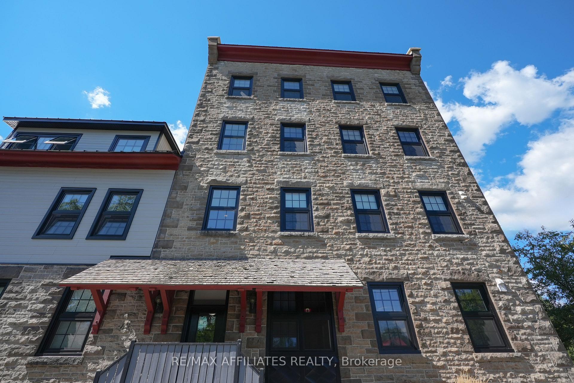 Front of Unit 6, 49 Mill Street