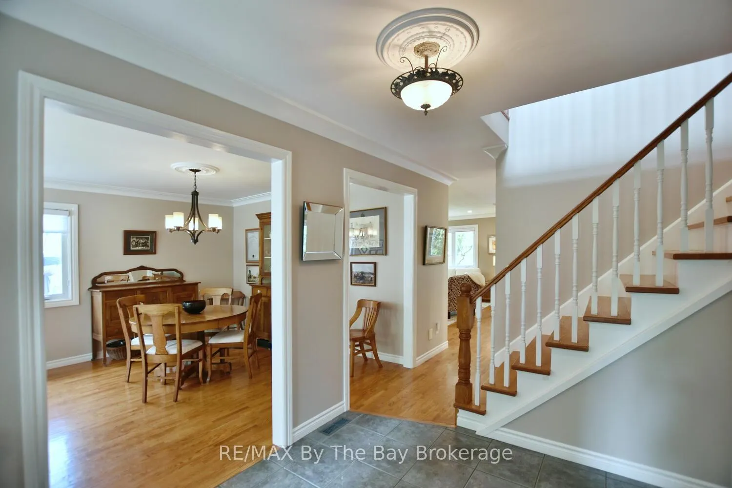 Photo 10 of 475 Minnesota Street, Collingwood — HOMEH