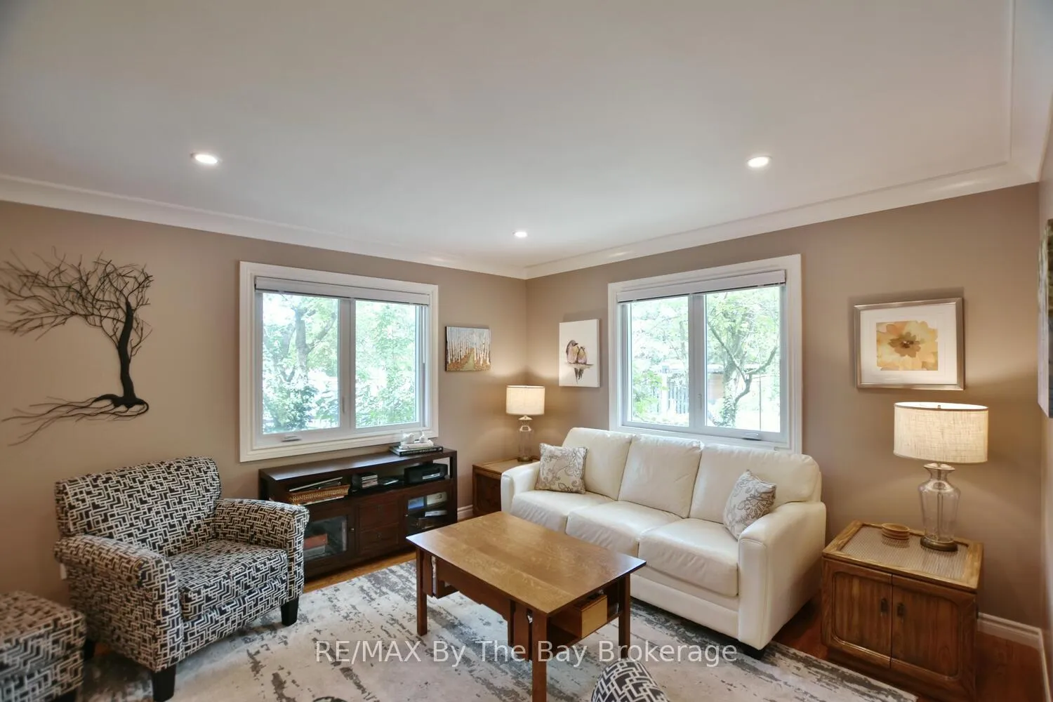 Photo 18 of 475 Minnesota Street, Collingwood — HOMEH