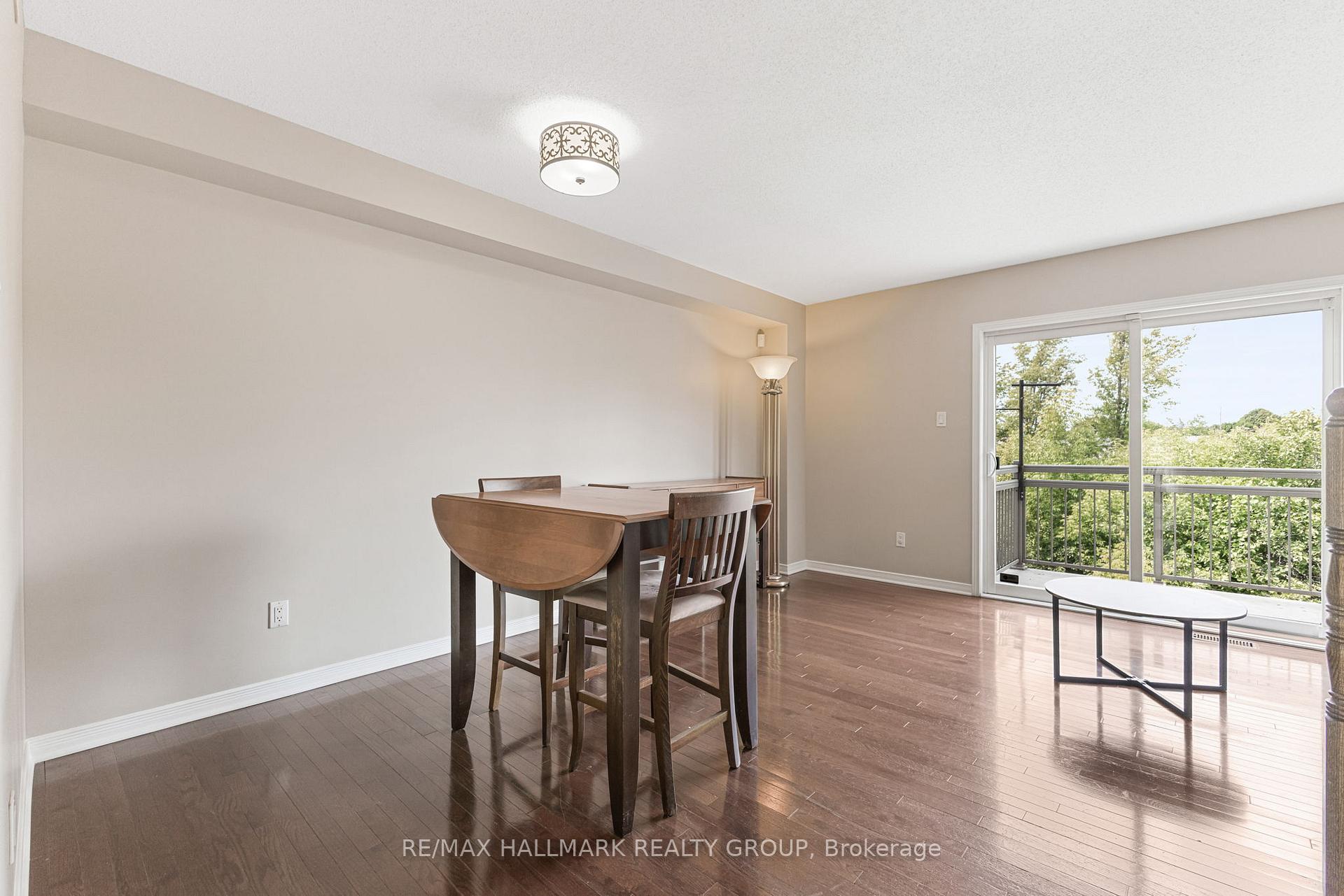 Photo 13 of 253 Stroget Private, Ottawa, Merivale Industrial Park/Citiplace — HOMEH