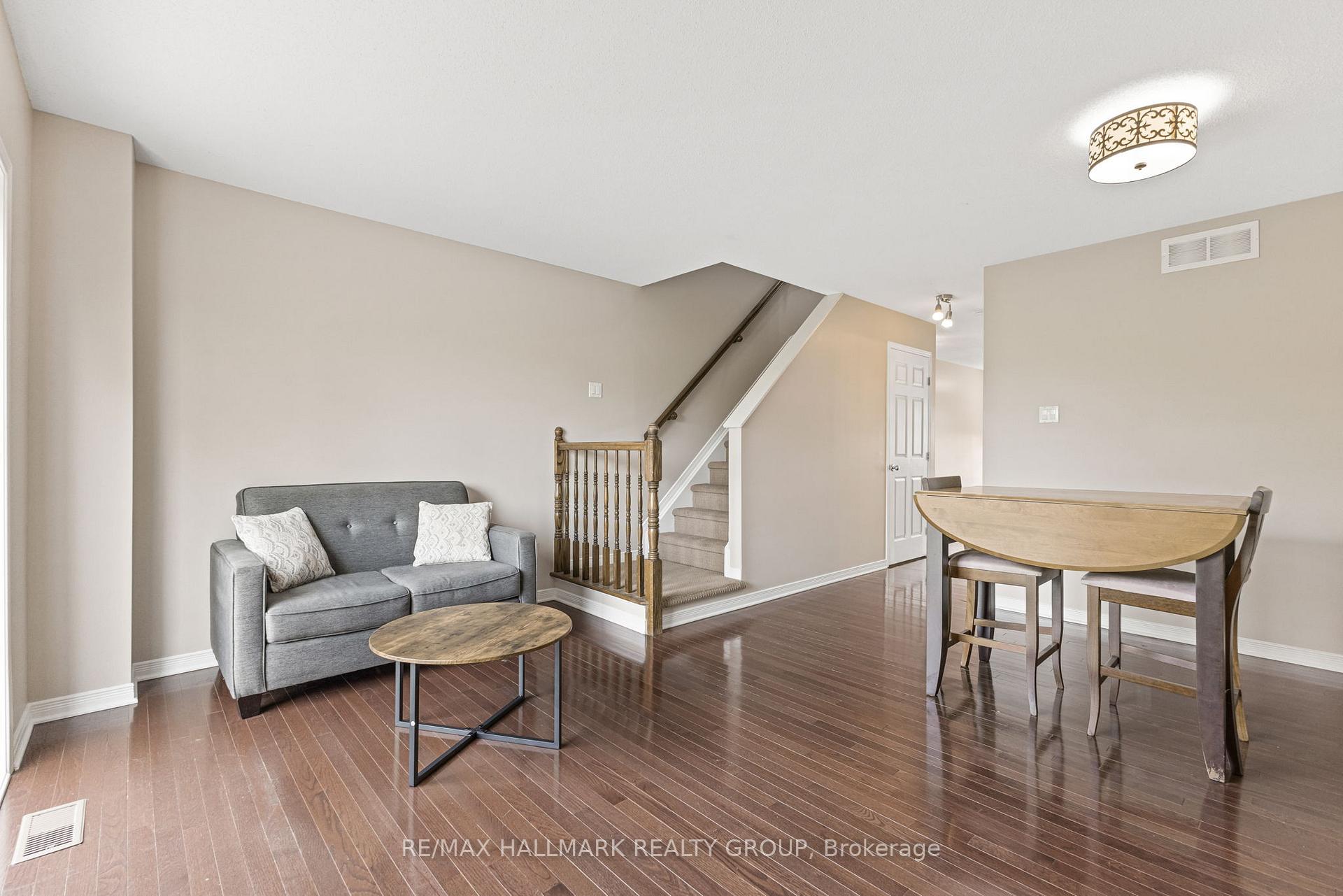 Photo 14 of 253 Stroget Private, Ottawa, Merivale Industrial Park/Citiplace — HOMEH
