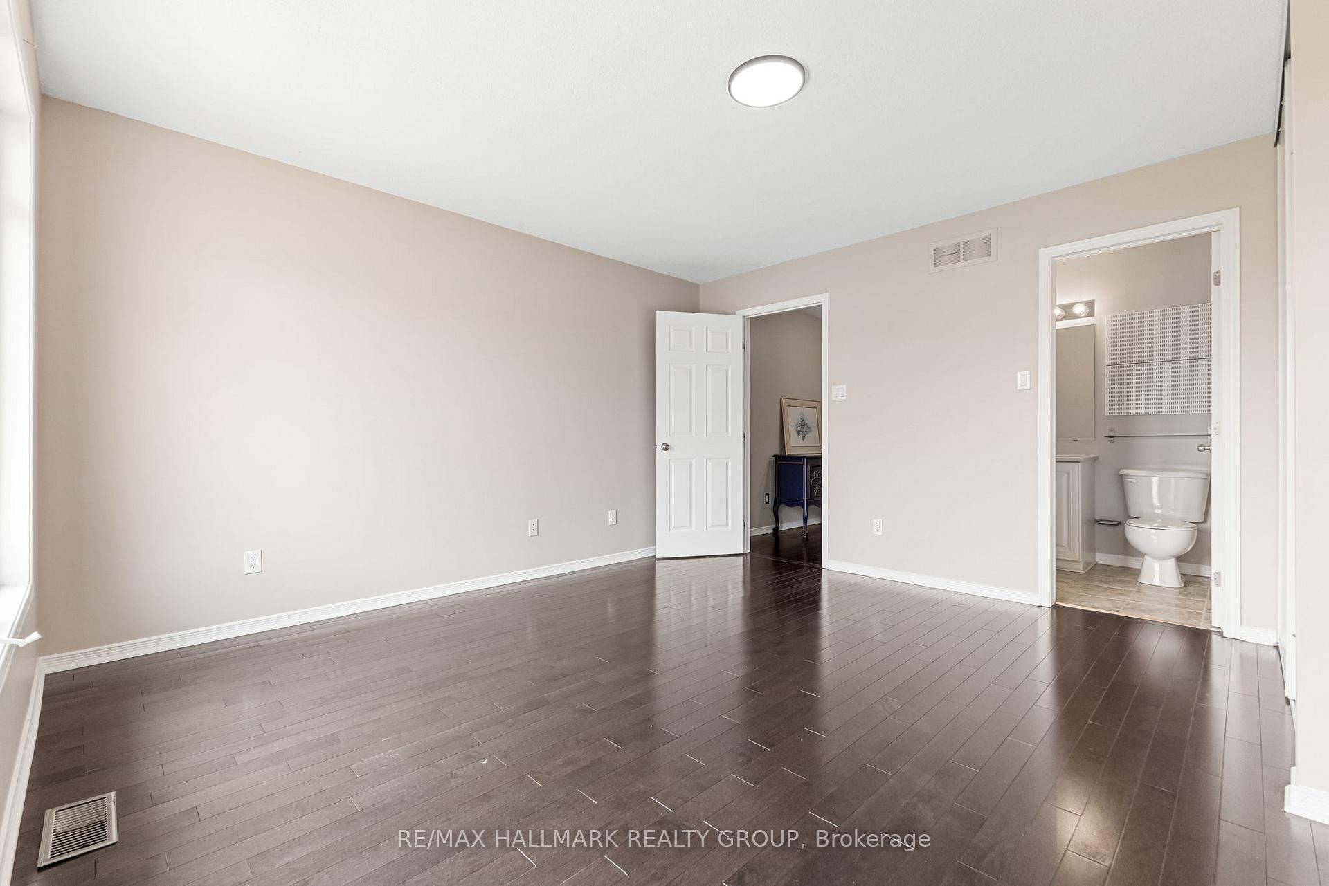 Photo 22 of 253 Stroget Private, Ottawa, Merivale Industrial Park/Citiplace — HOMEH