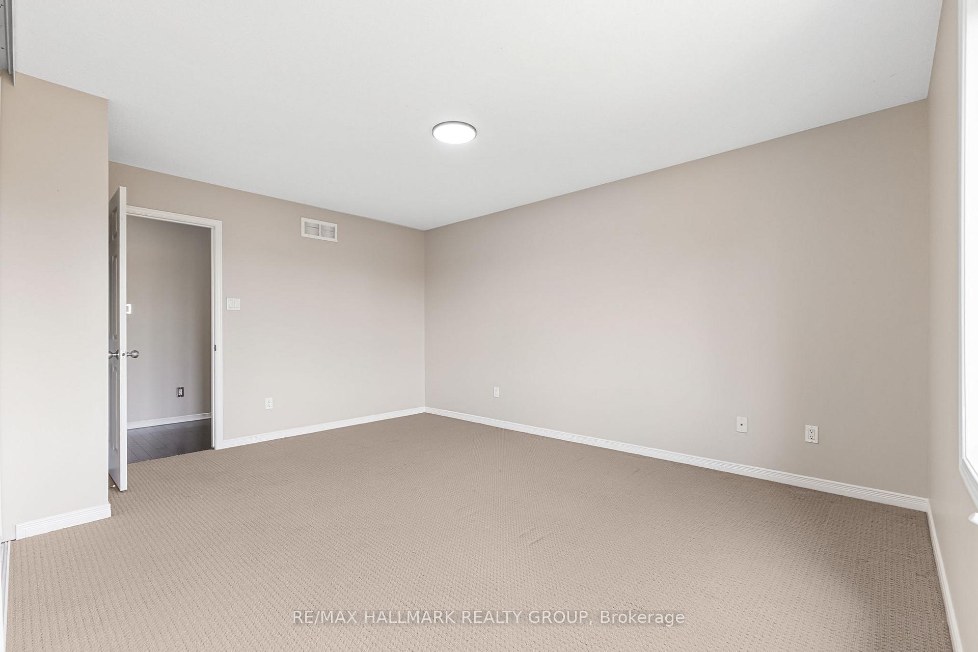Photo 27 of 253 Stroget Private, Ottawa, Merivale Industrial Park/Citiplace — HOMEH