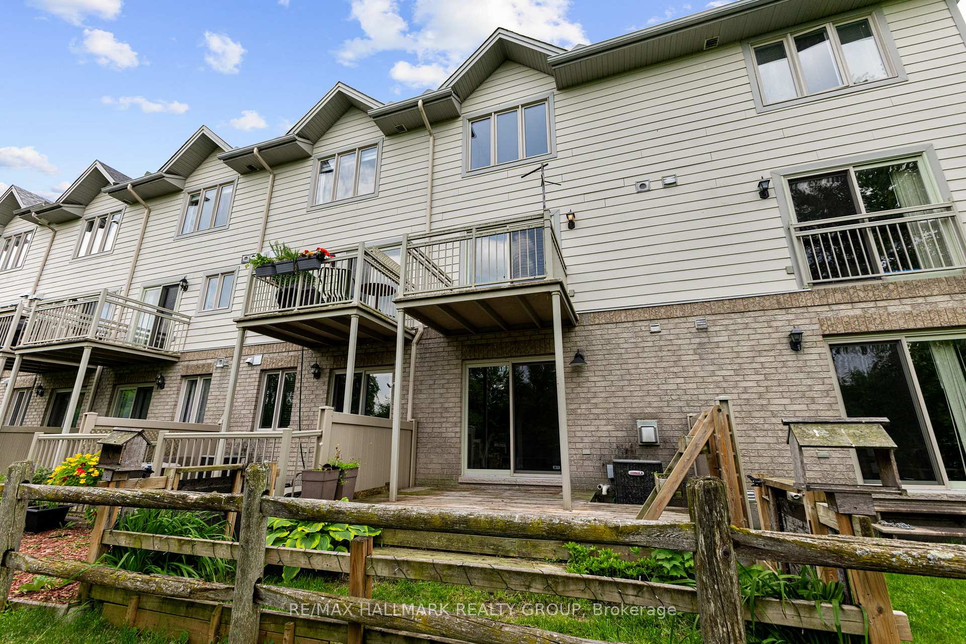 Photo 36 of 253 Stroget Private, Ottawa, Merivale Industrial Park/Citiplace — HOMEH
