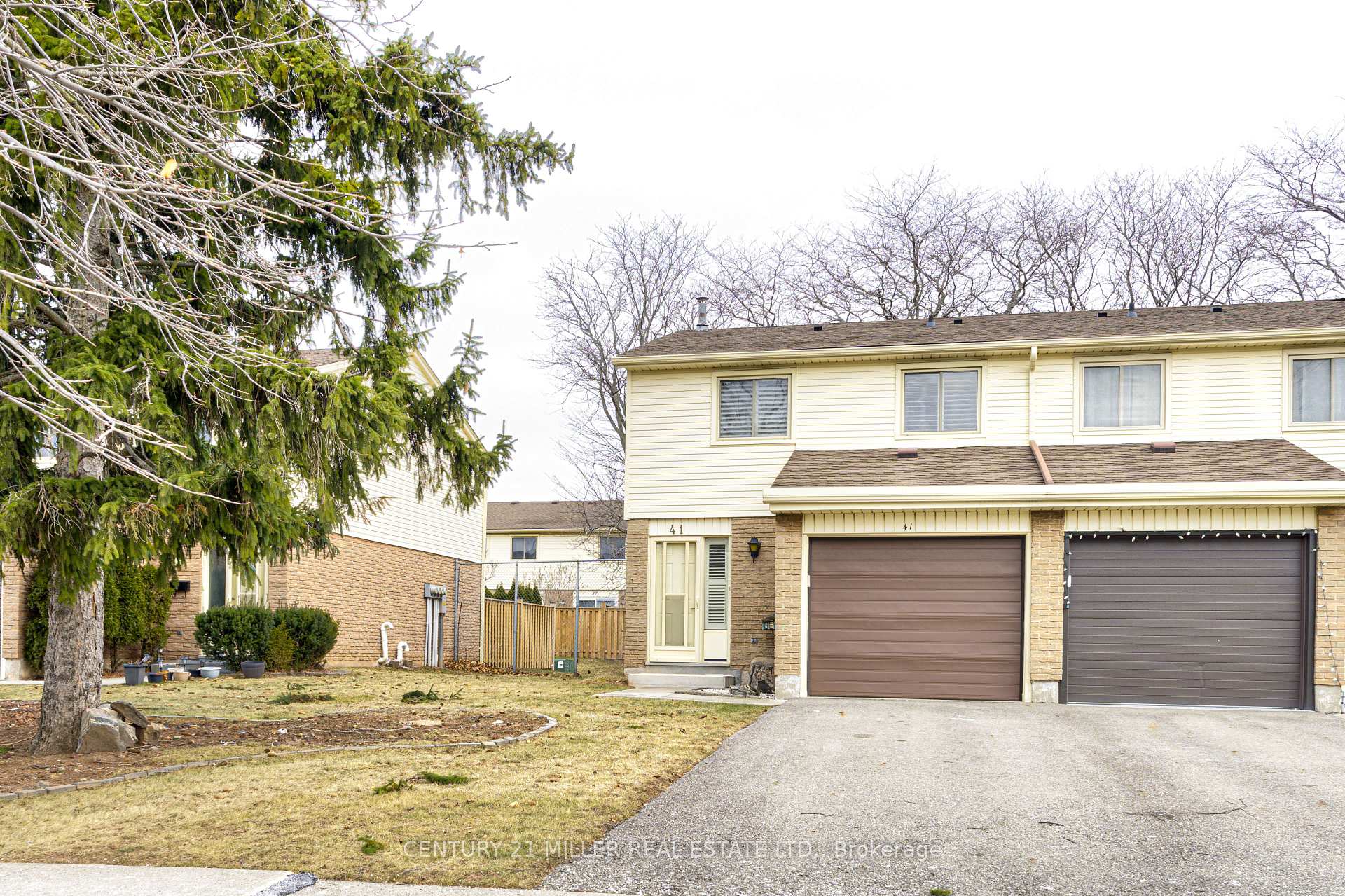 Photo 1 of Unit 41, 150 Gateshead Crescent, Hamilton, Stoney Creek — HOMEH