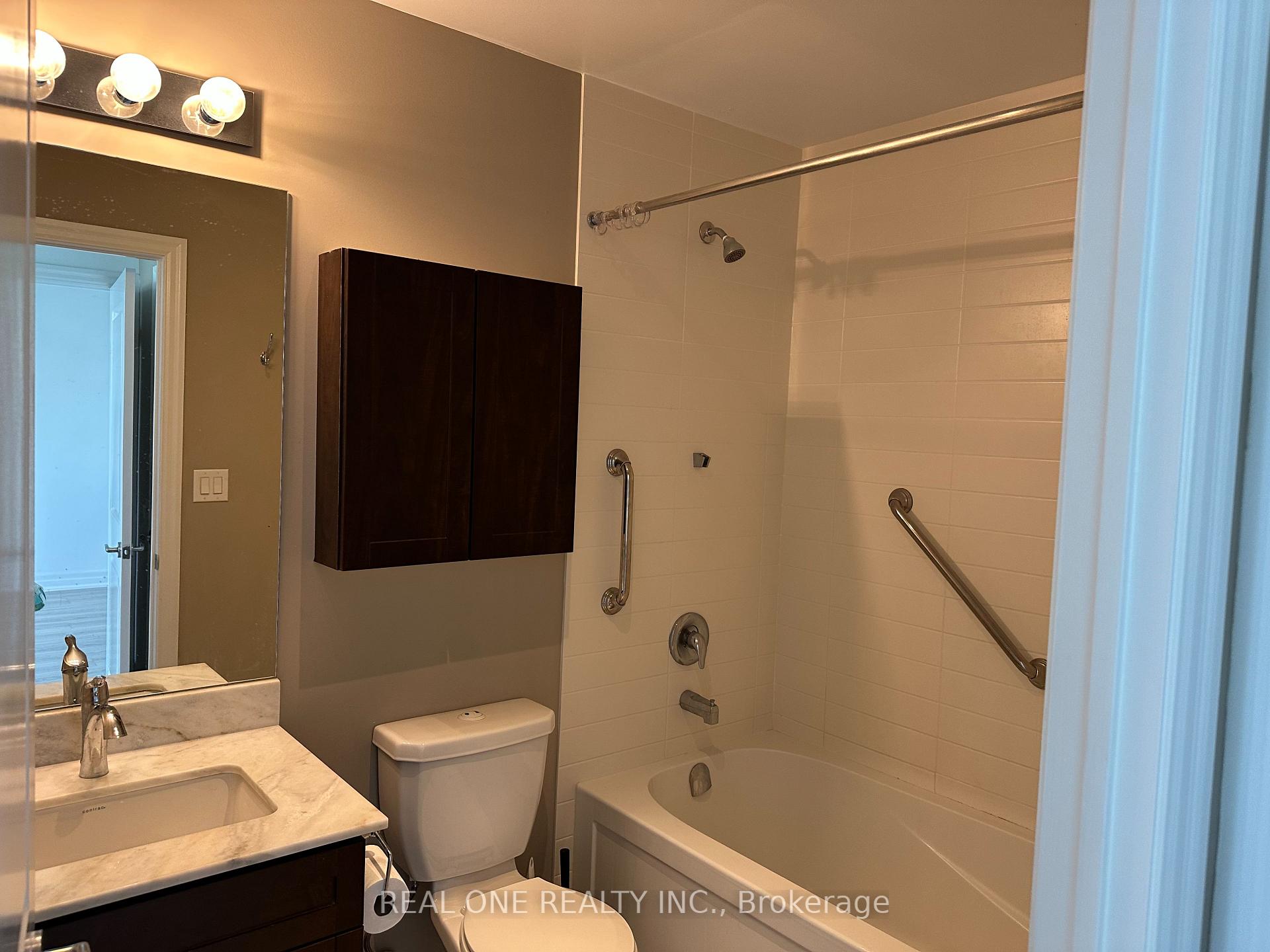 Photo 11 of Unit 411, 111 Civic Square Gate, Aurora, Bayview Wellington — HOMEH