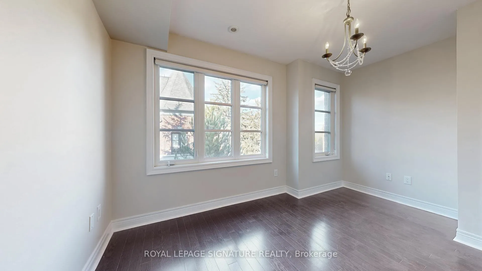 Photo 27 of 8 Agar Lane, Vaughan, West Woodbridge — HOMEH