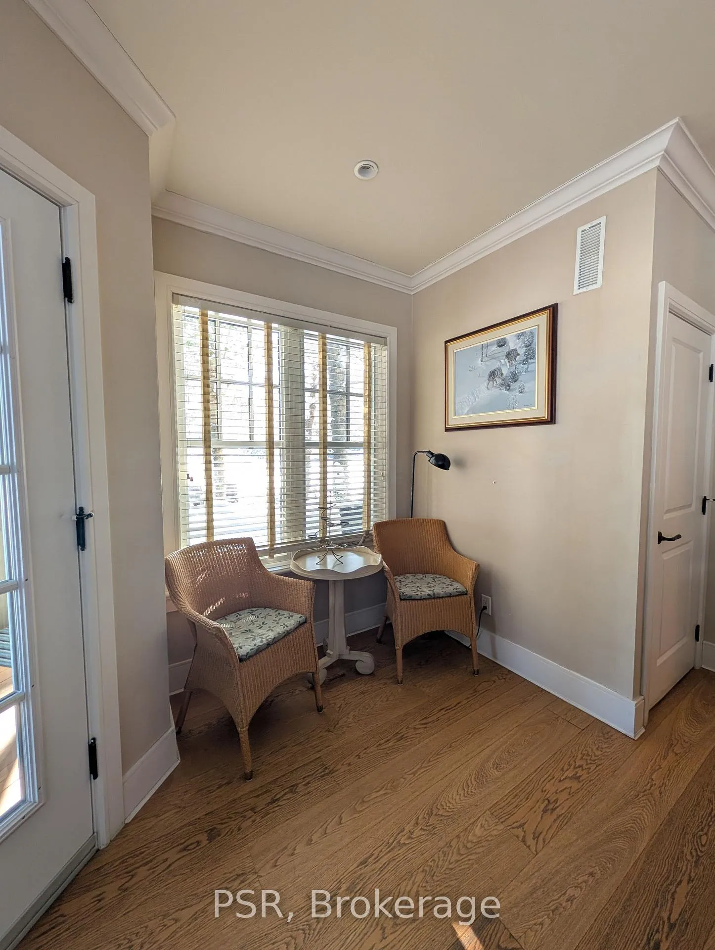 Photo 17 of Unit 14, 304 Emerald Hill, Seguin — HOMEH
